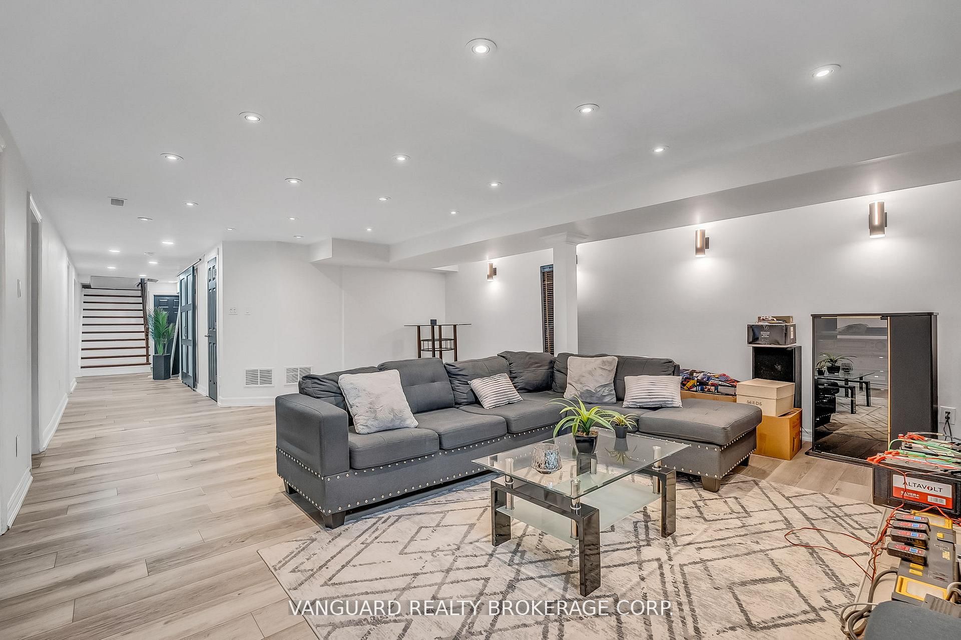 8070 Hornby Road Property Photo 29