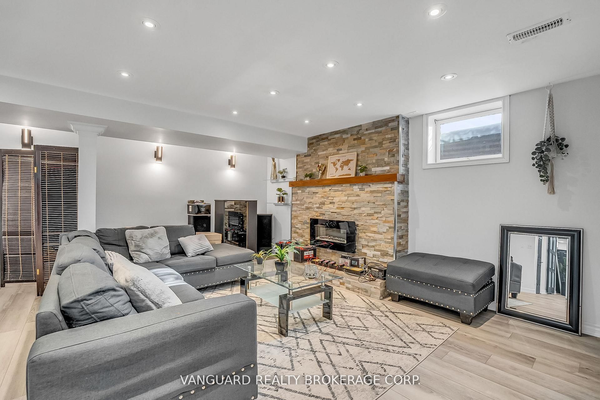 8070 Hornby Road Property Photo 31