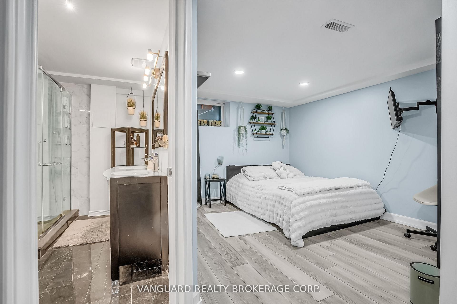 8070 Hornby Road Property Photo 33