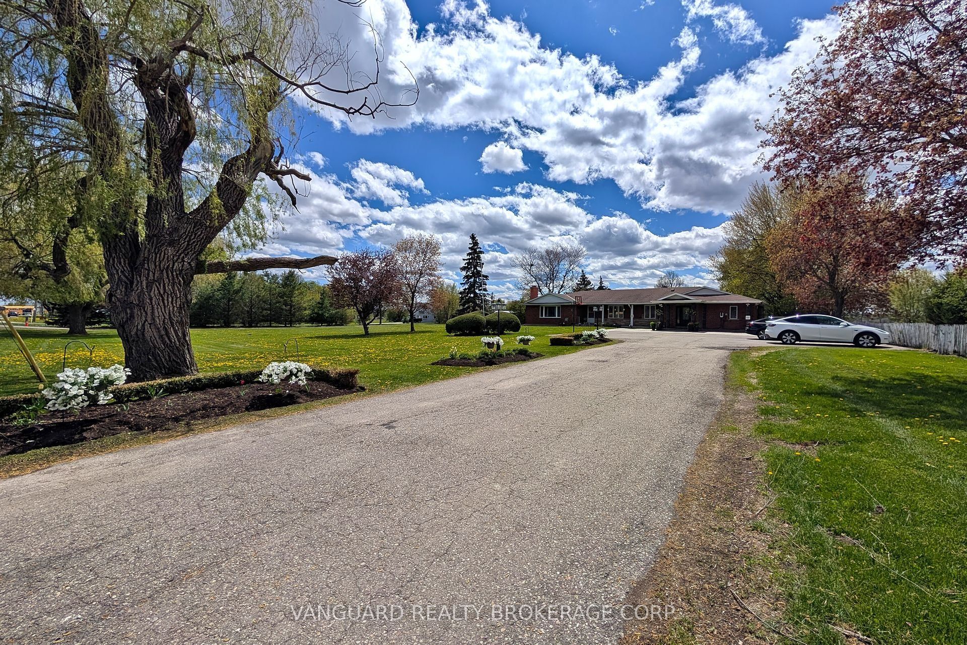 8070 Hornby Road Property Photo 21