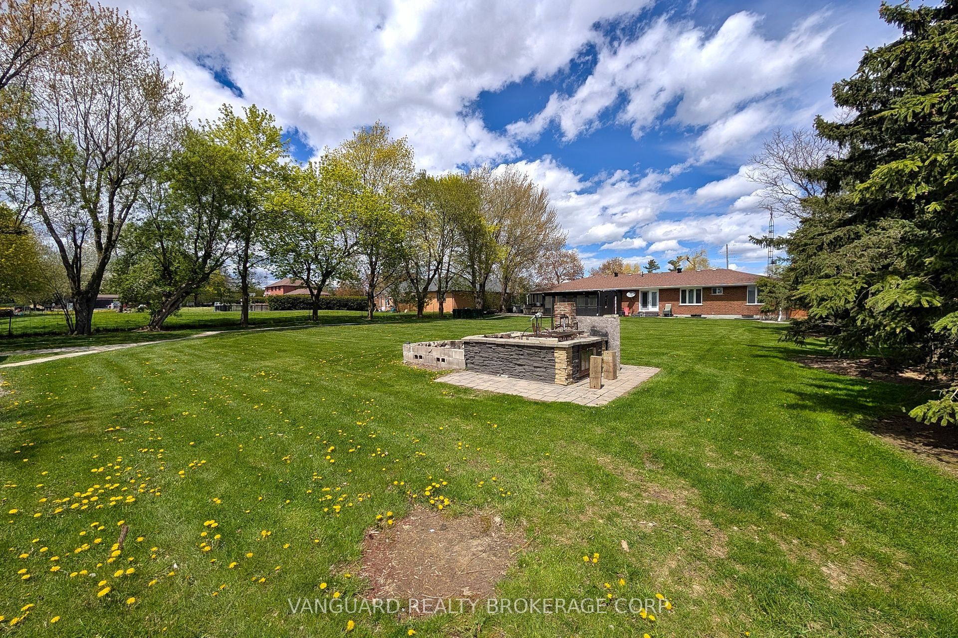 8070 Hornby Road Property Photo 33