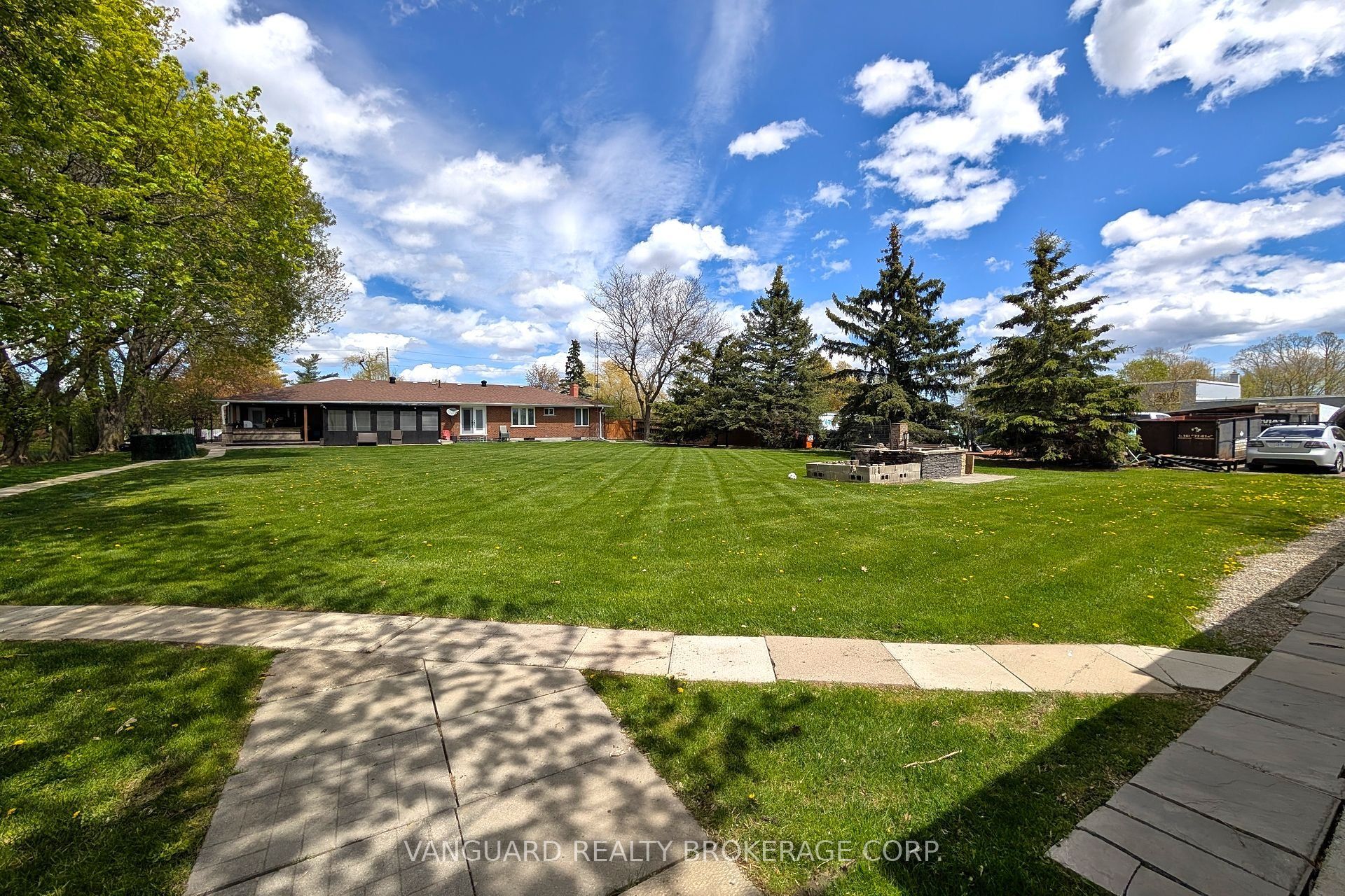 8070 Hornby Road Property Photo 34