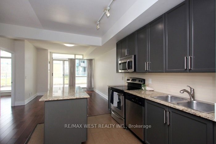 225 Webb Drive 903 Property Photo 10