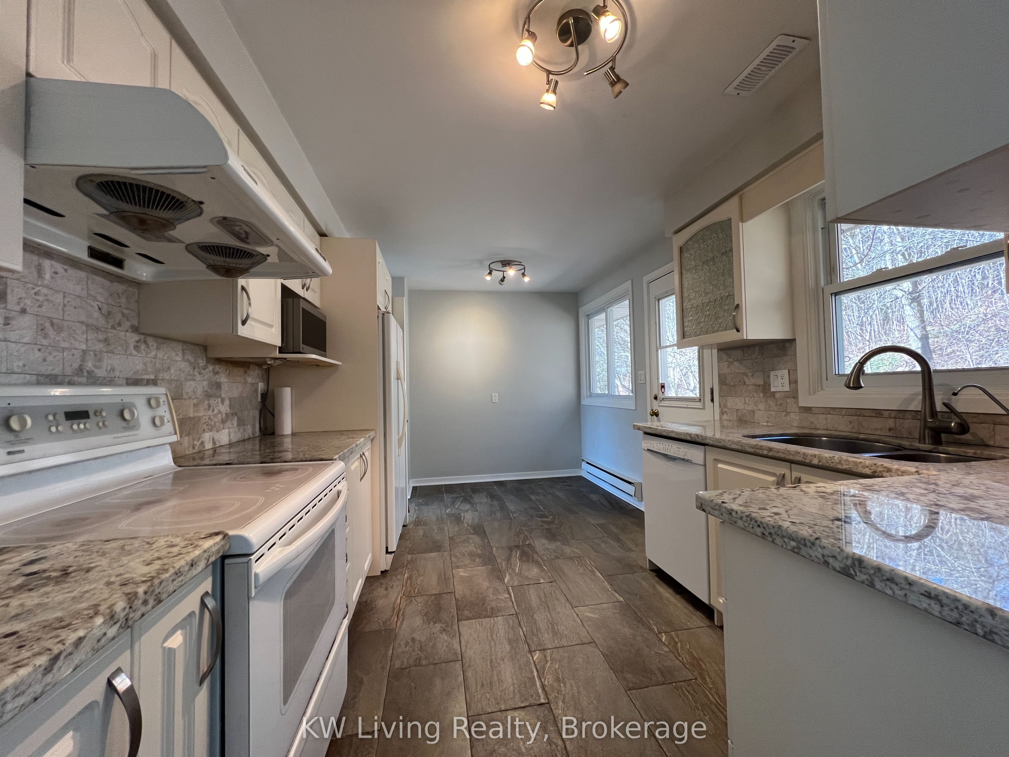 5467 Cedar Springs Road Property Photo 20