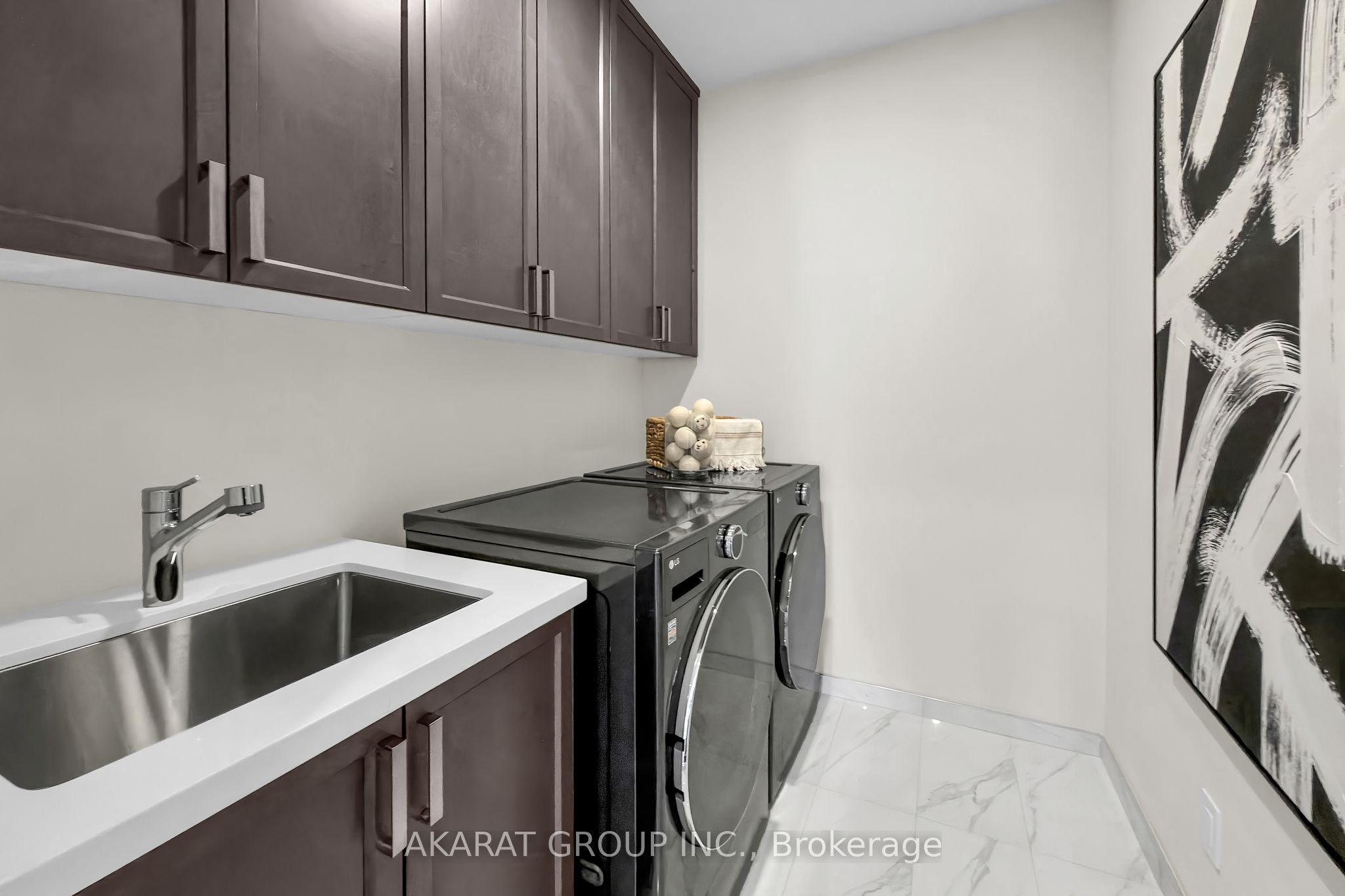 1283 Meadowside Path Property Photo 42
