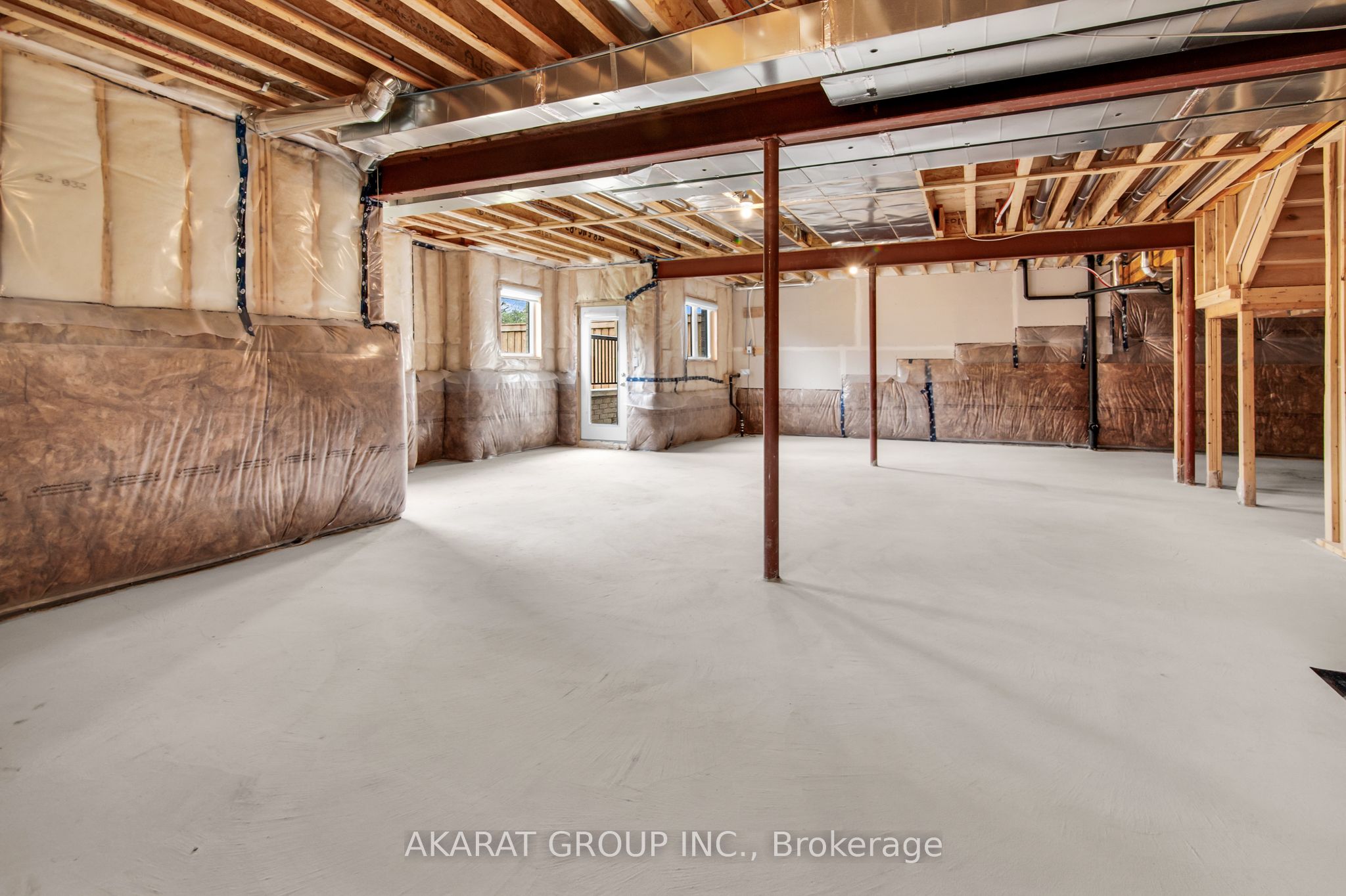 1283 Meadowside Path Property Photo 46