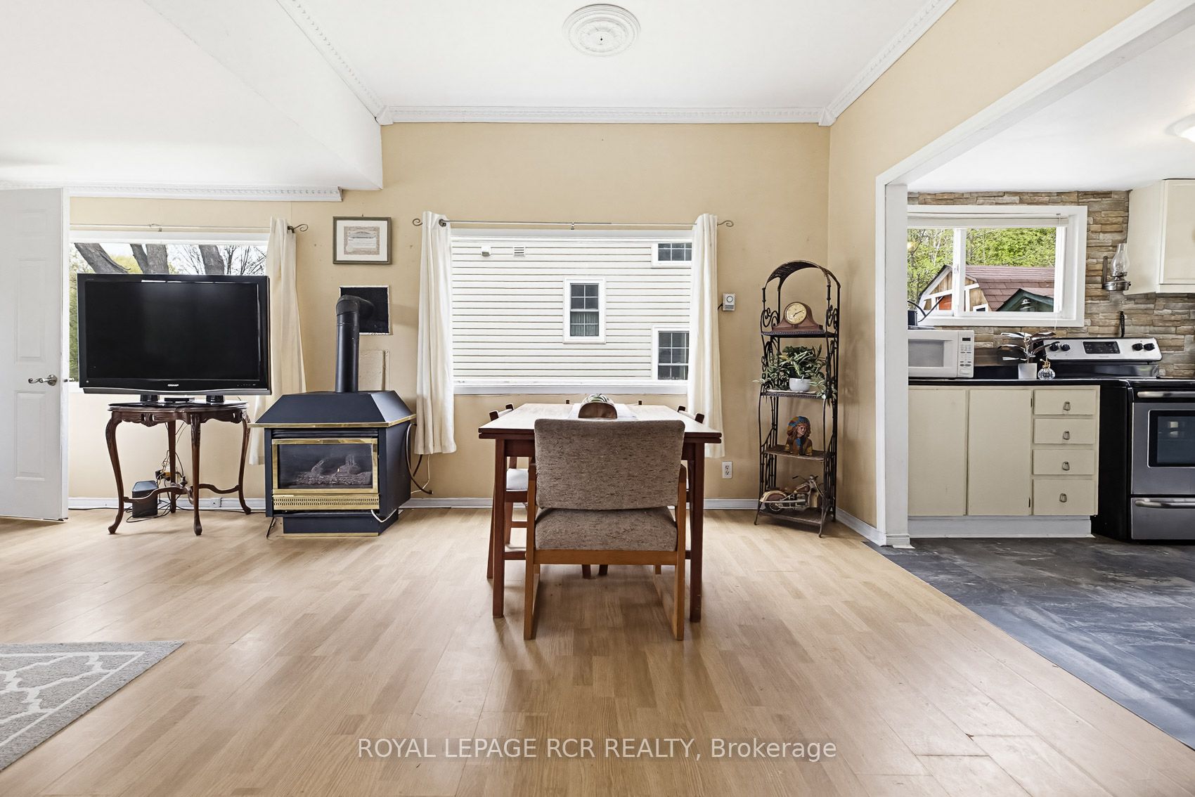 13 Old Pavilion Road Property Photo 9
