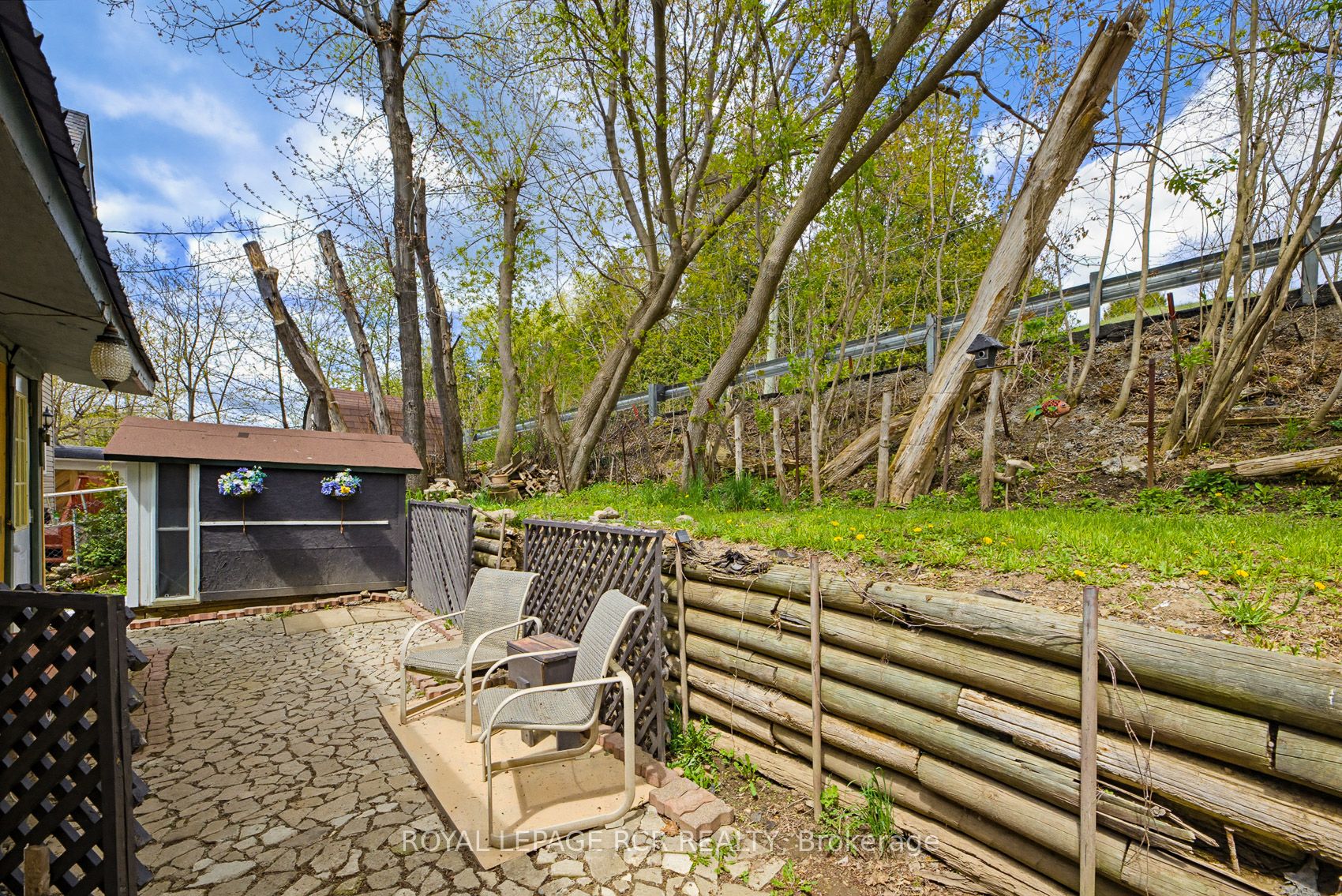 13 Old Pavilion Road Property Photo 21