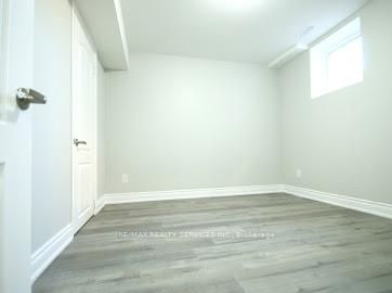 4 Lackington Street Basement Property Photo 9