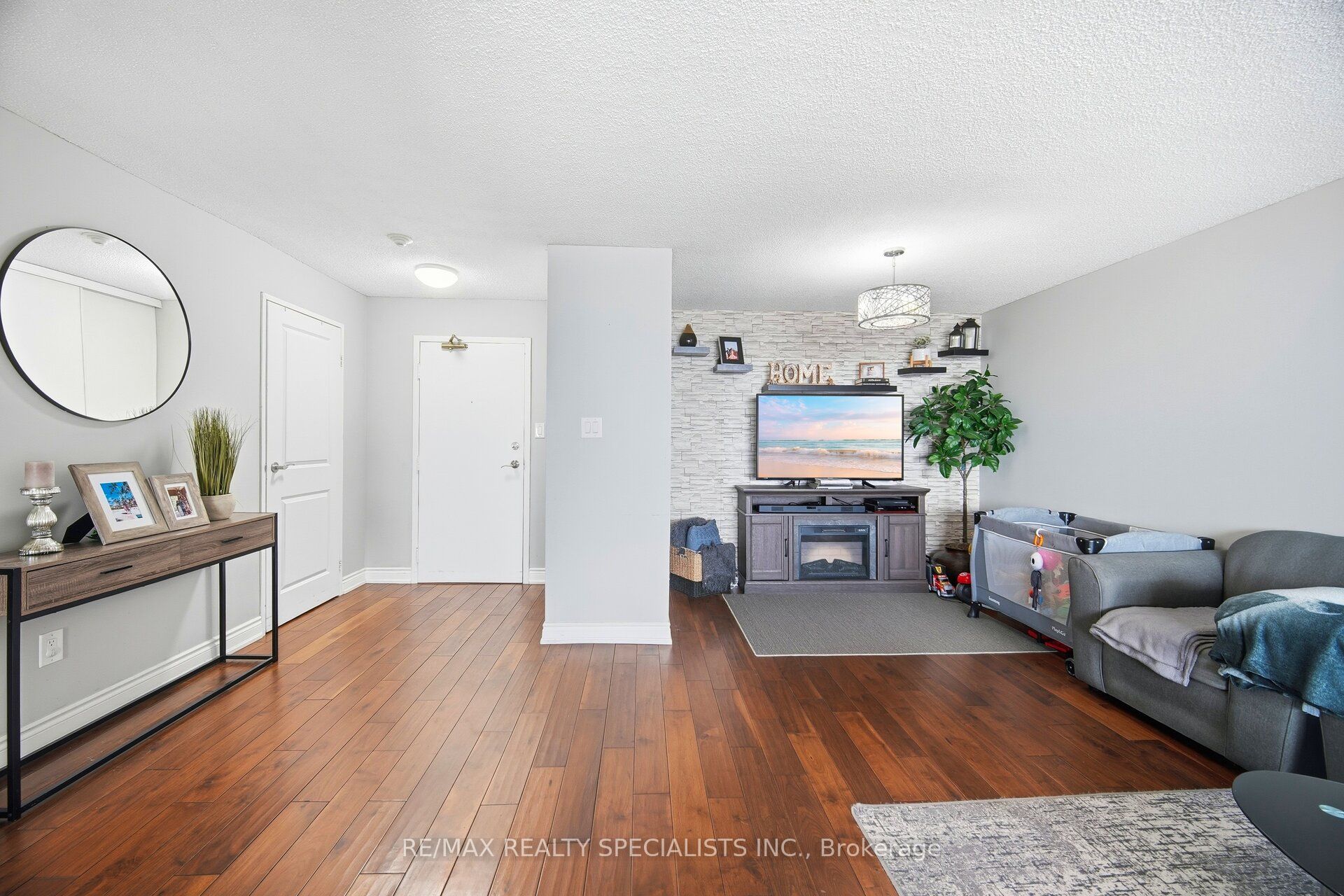 1 Rowntree Road 611 Property Photo 14