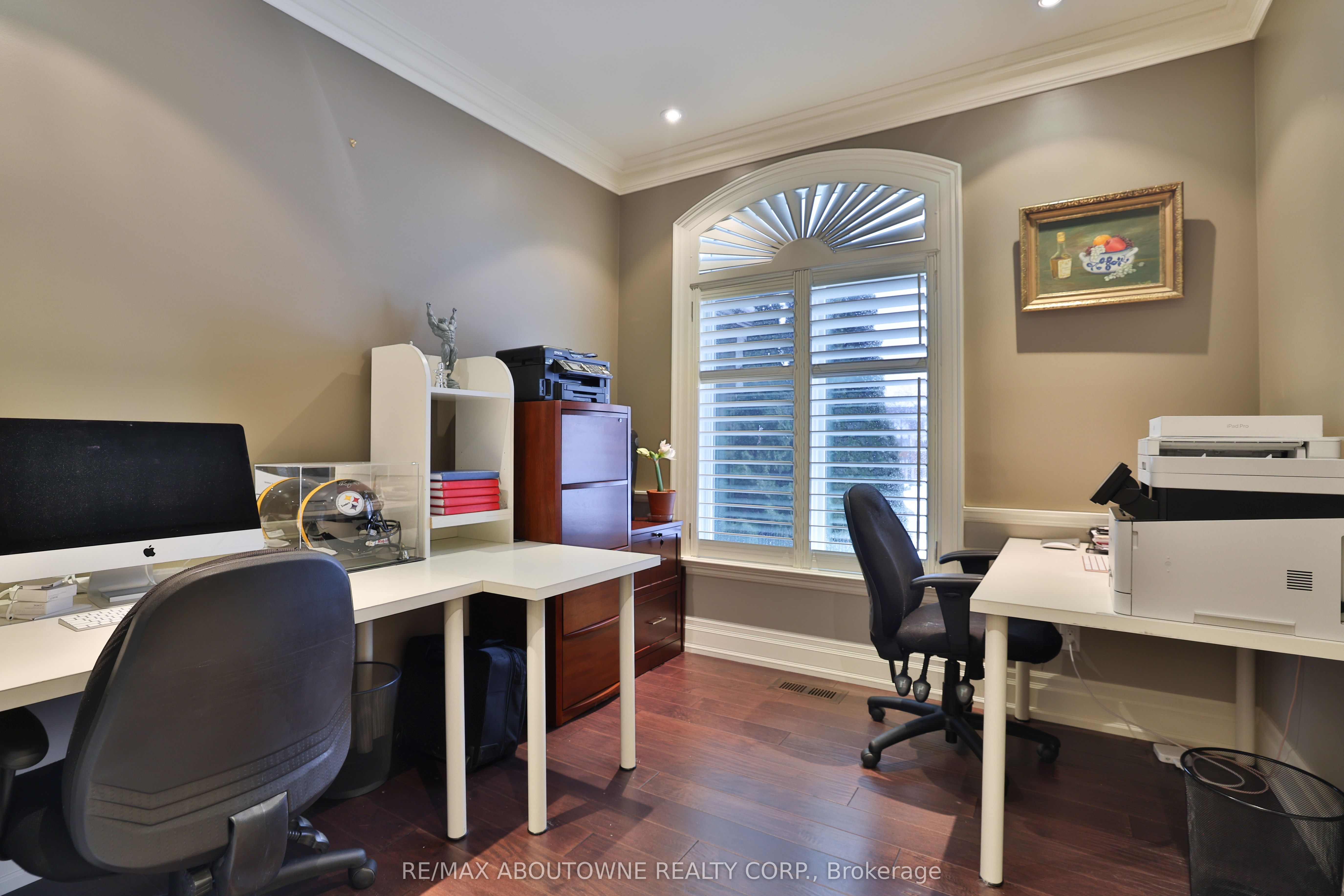 390 Seaton Drive Property Photo 24