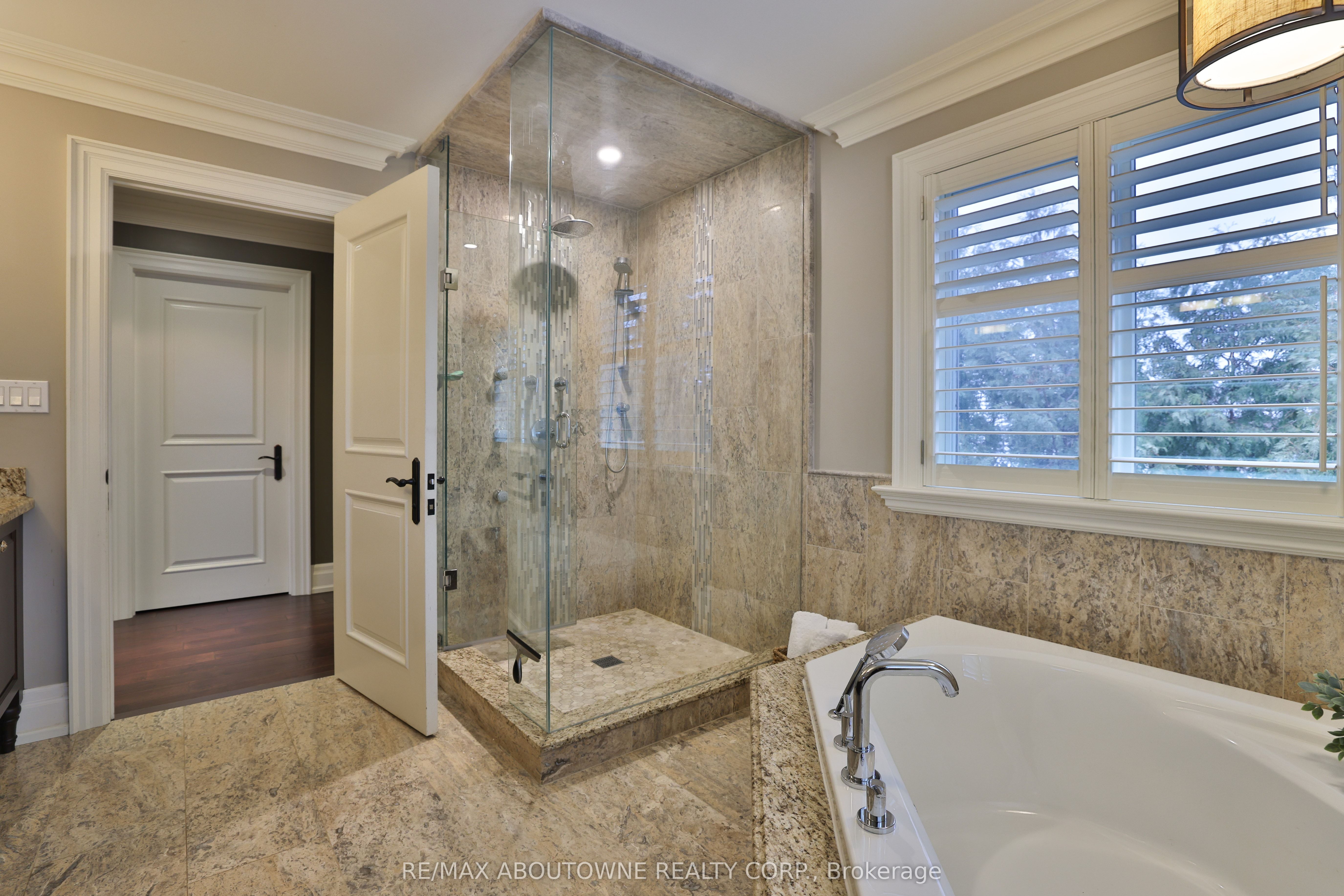 390 Seaton Drive Property Photo 33