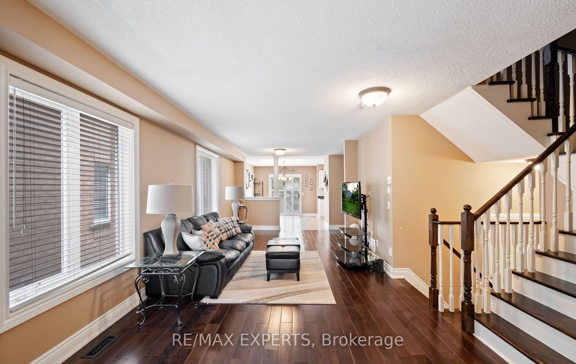 118 Senator Way Property Photo 5