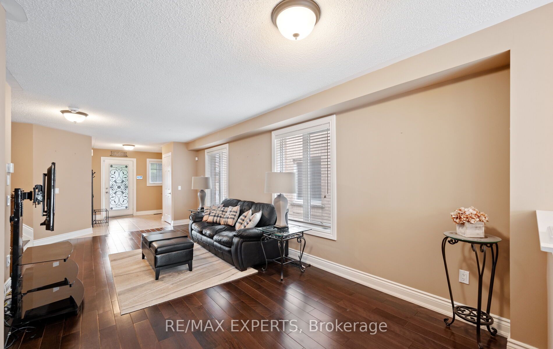 118 Senator Way Property Photo 11