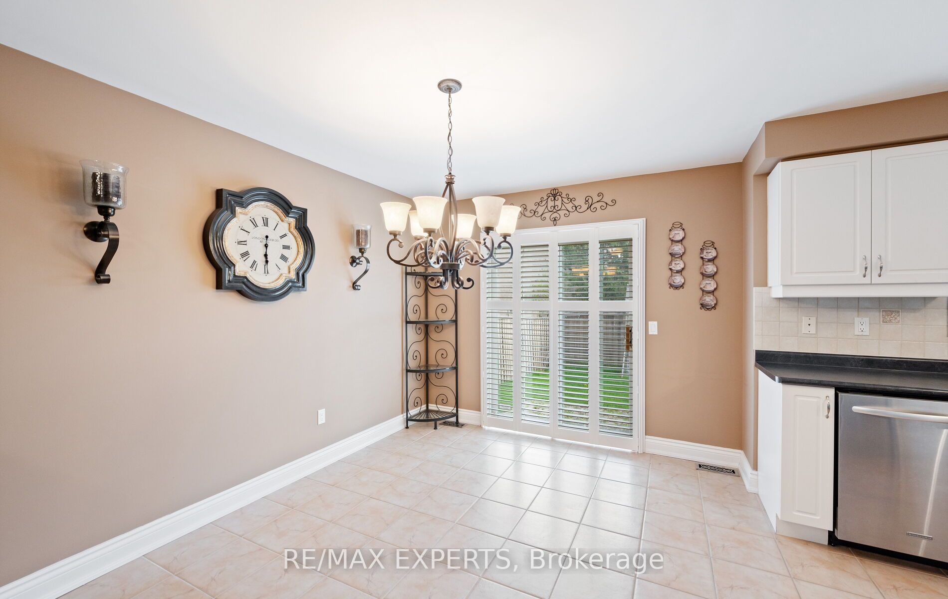 118 Senator Way Property Photo 17