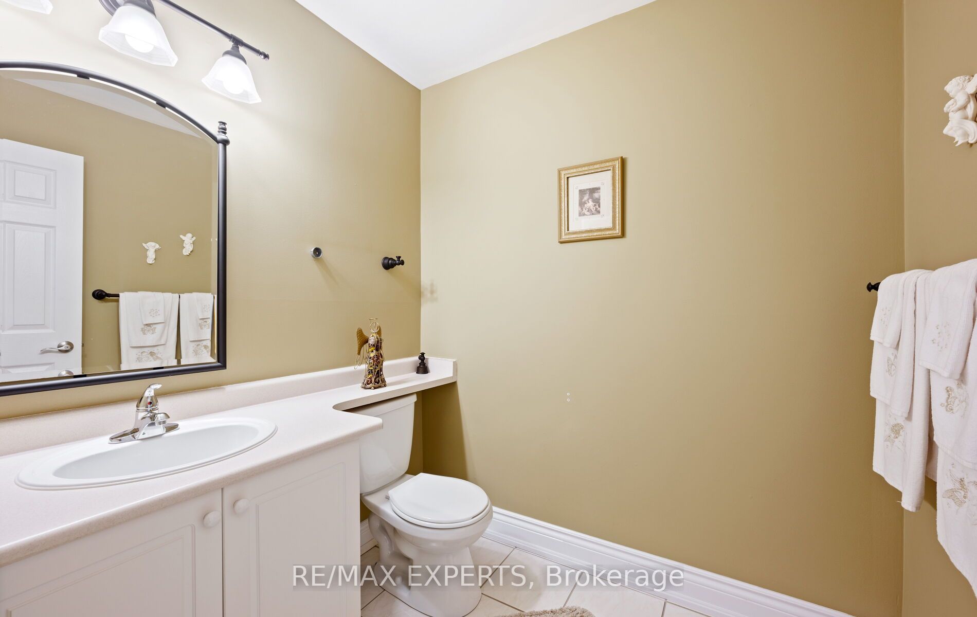 118 Senator Way Property Photo 24