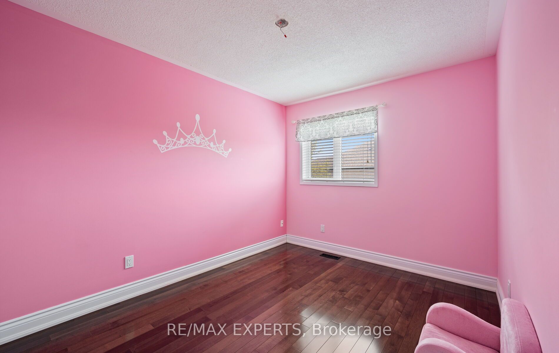 118 Senator Way Property Photo 36