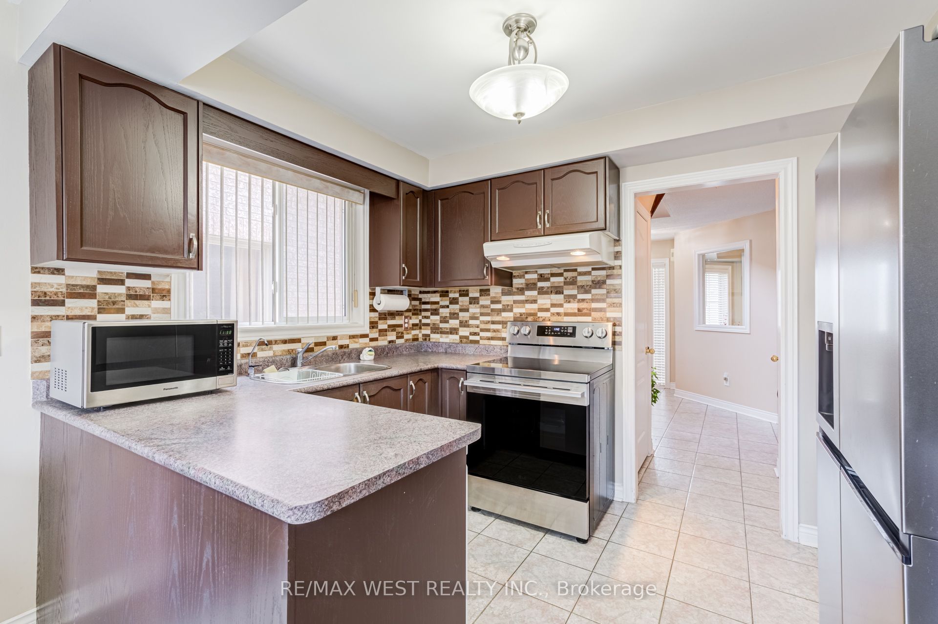 55 Pavin Crescent Property Photo 12
