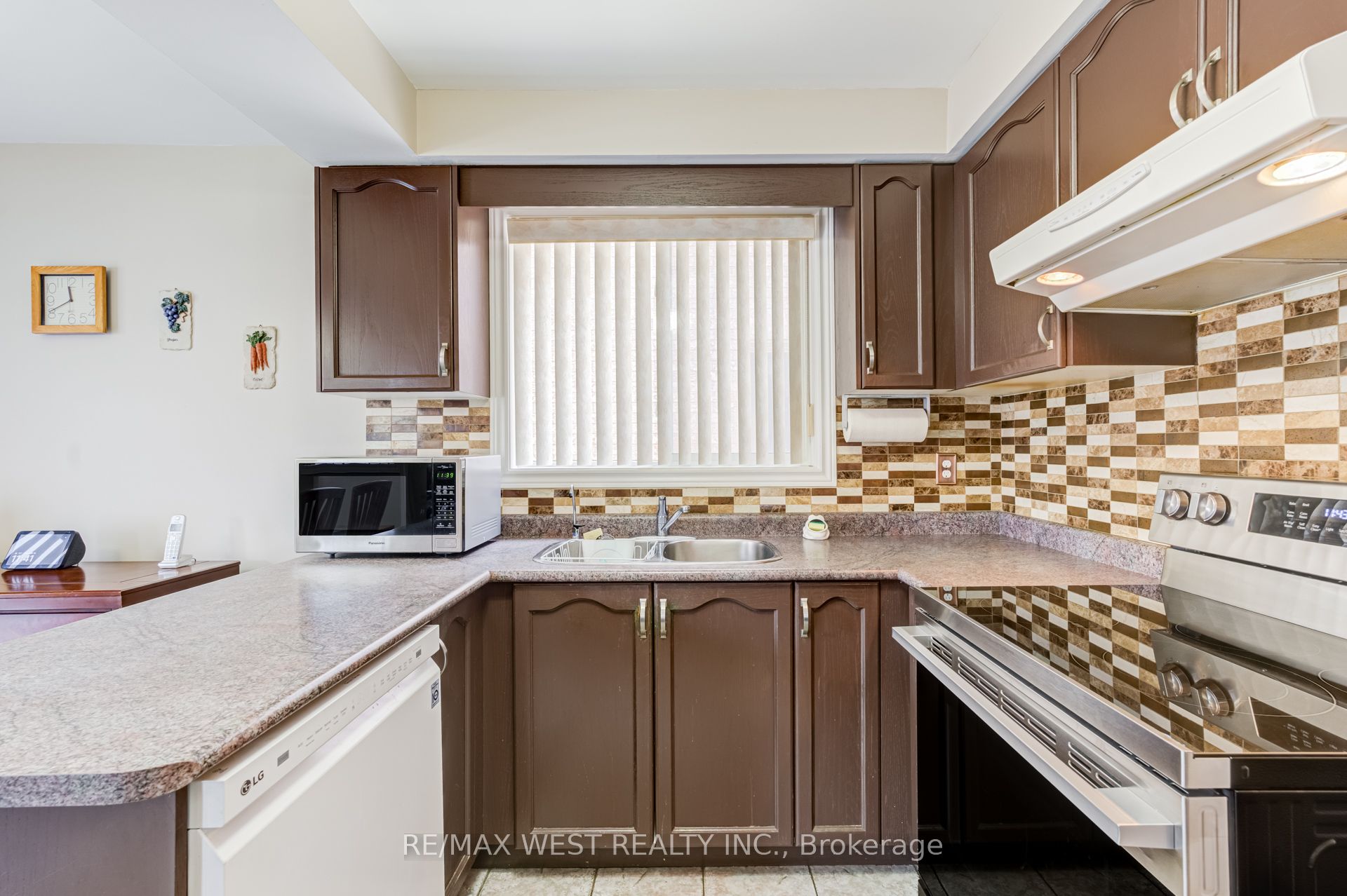 55 Pavin Crescent Property Photo 13