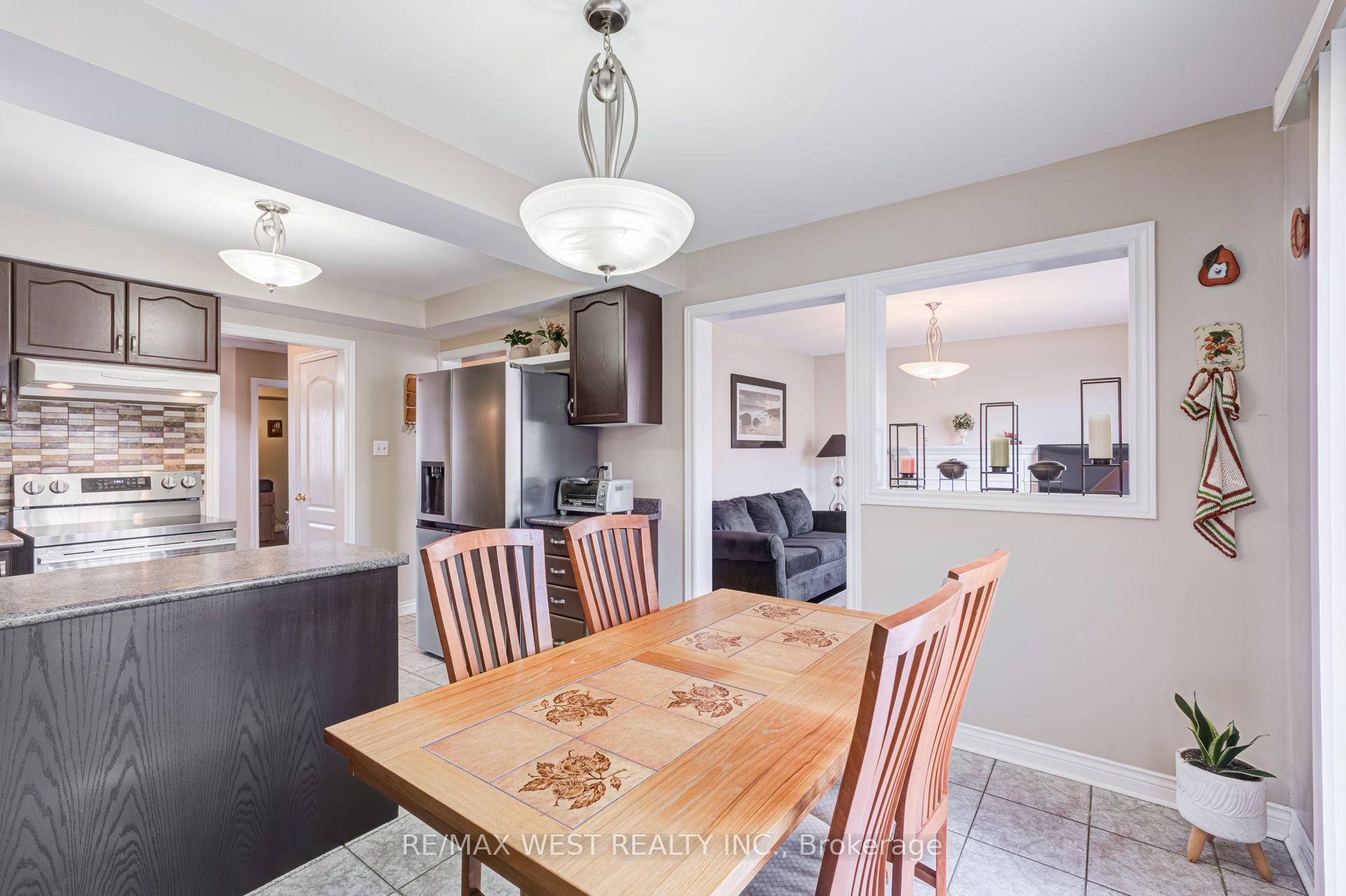 55 Pavin Crescent Property Photo 15