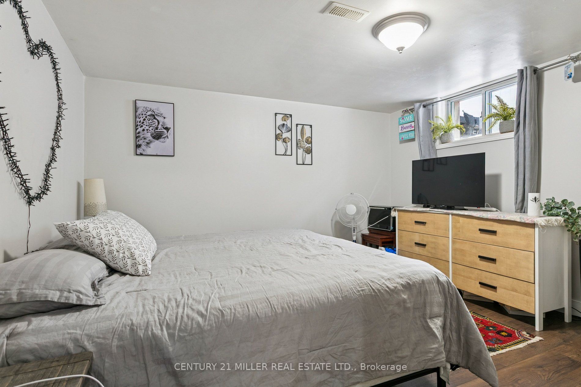 6508 17 Side Road Property Photo 29