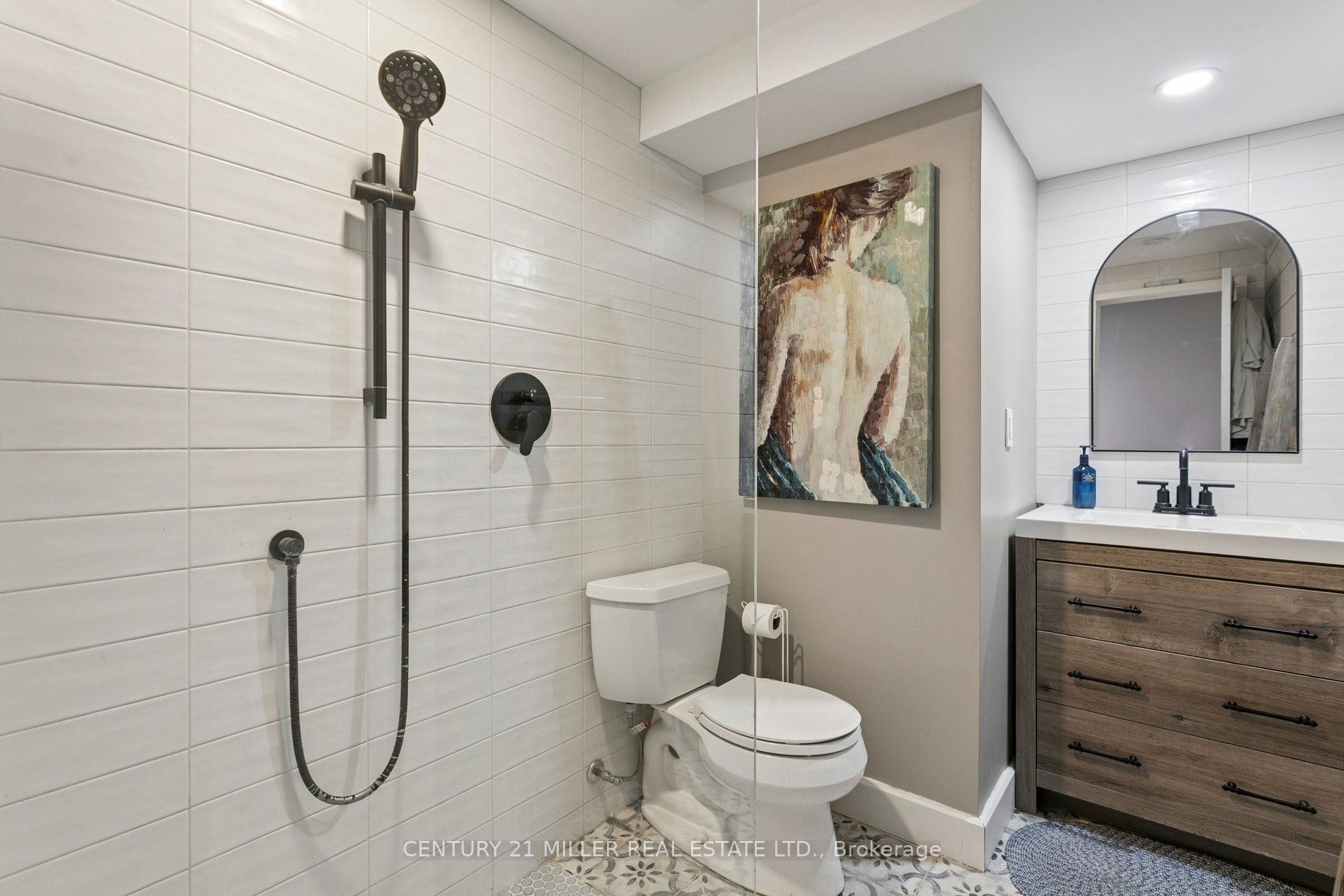 6508 17 Side Road Property Photo 30