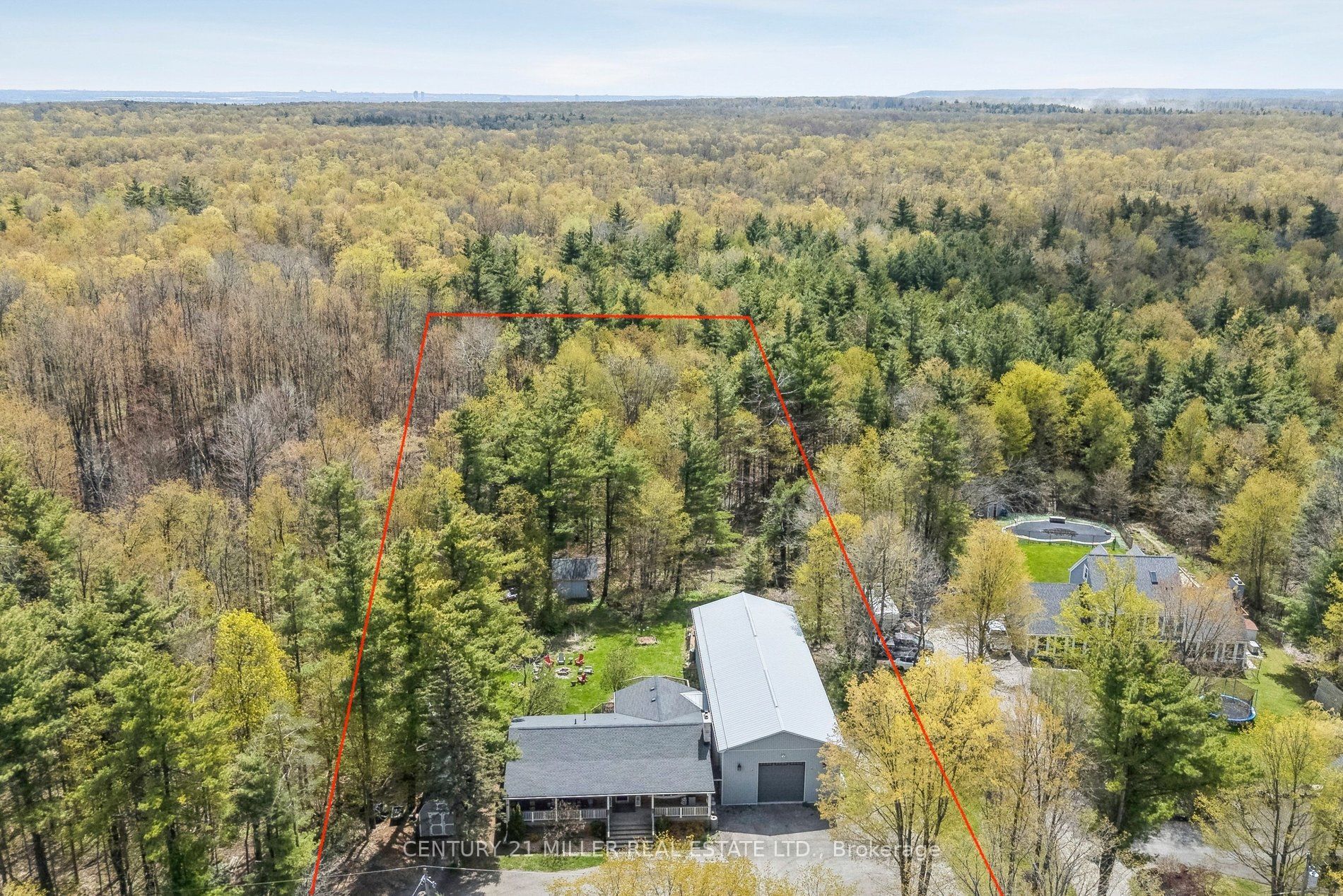 6508 17 Side Road Property Photo 40