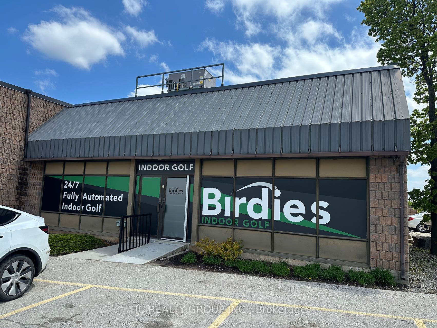 504 Iroquois Shore Road 8