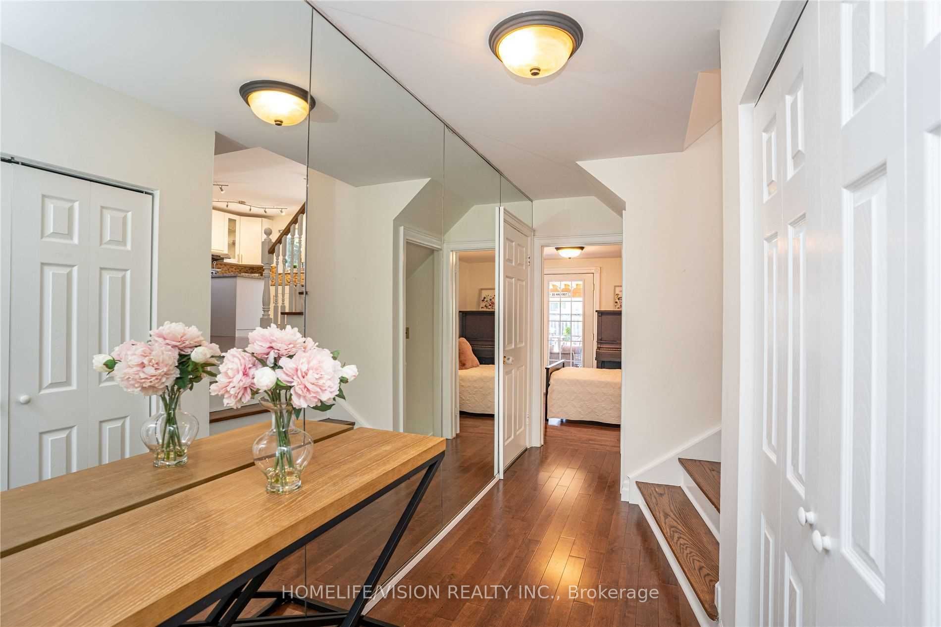 16 Palgrave Crescent Property Photo 4