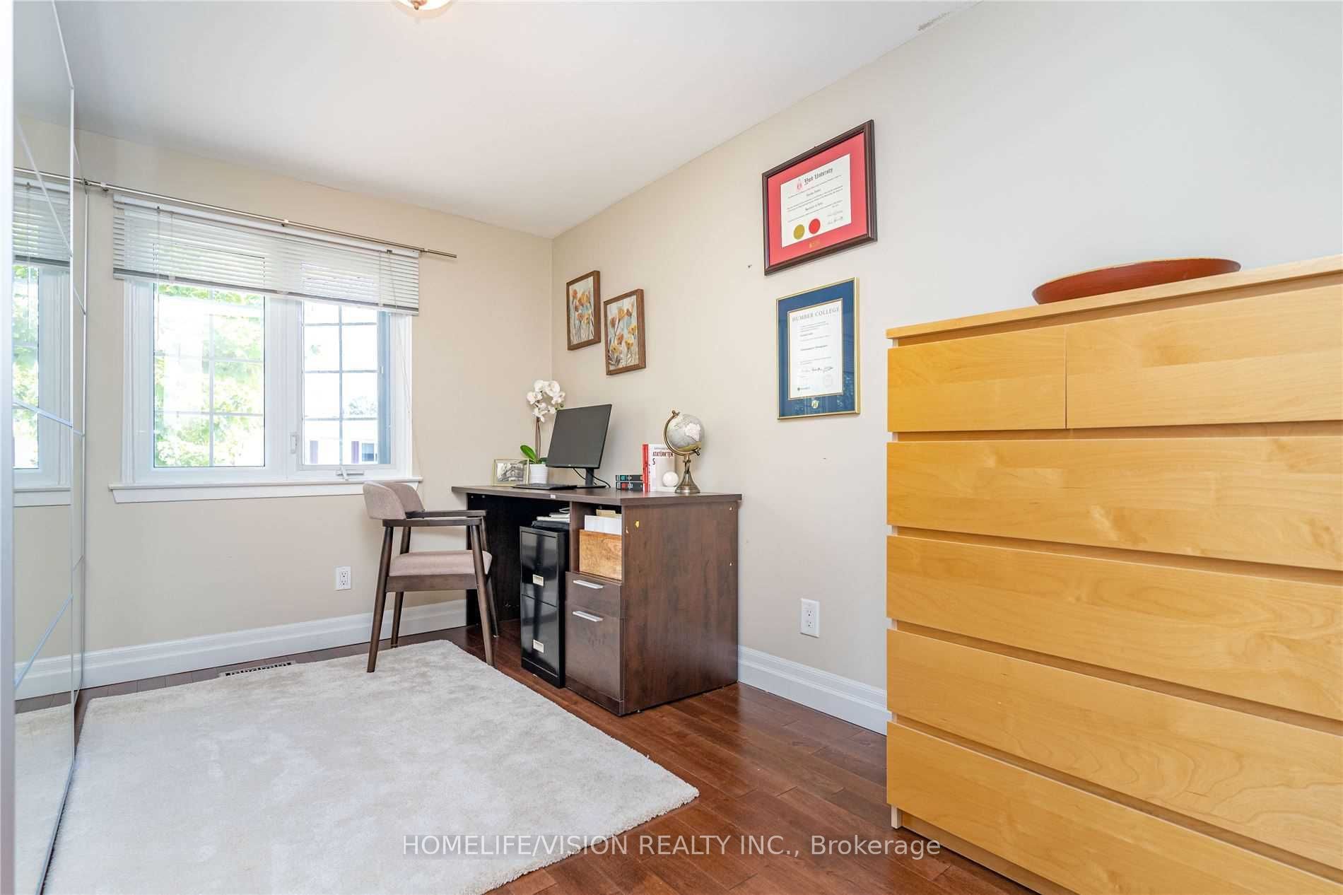 16 Palgrave Crescent Property Photo 21