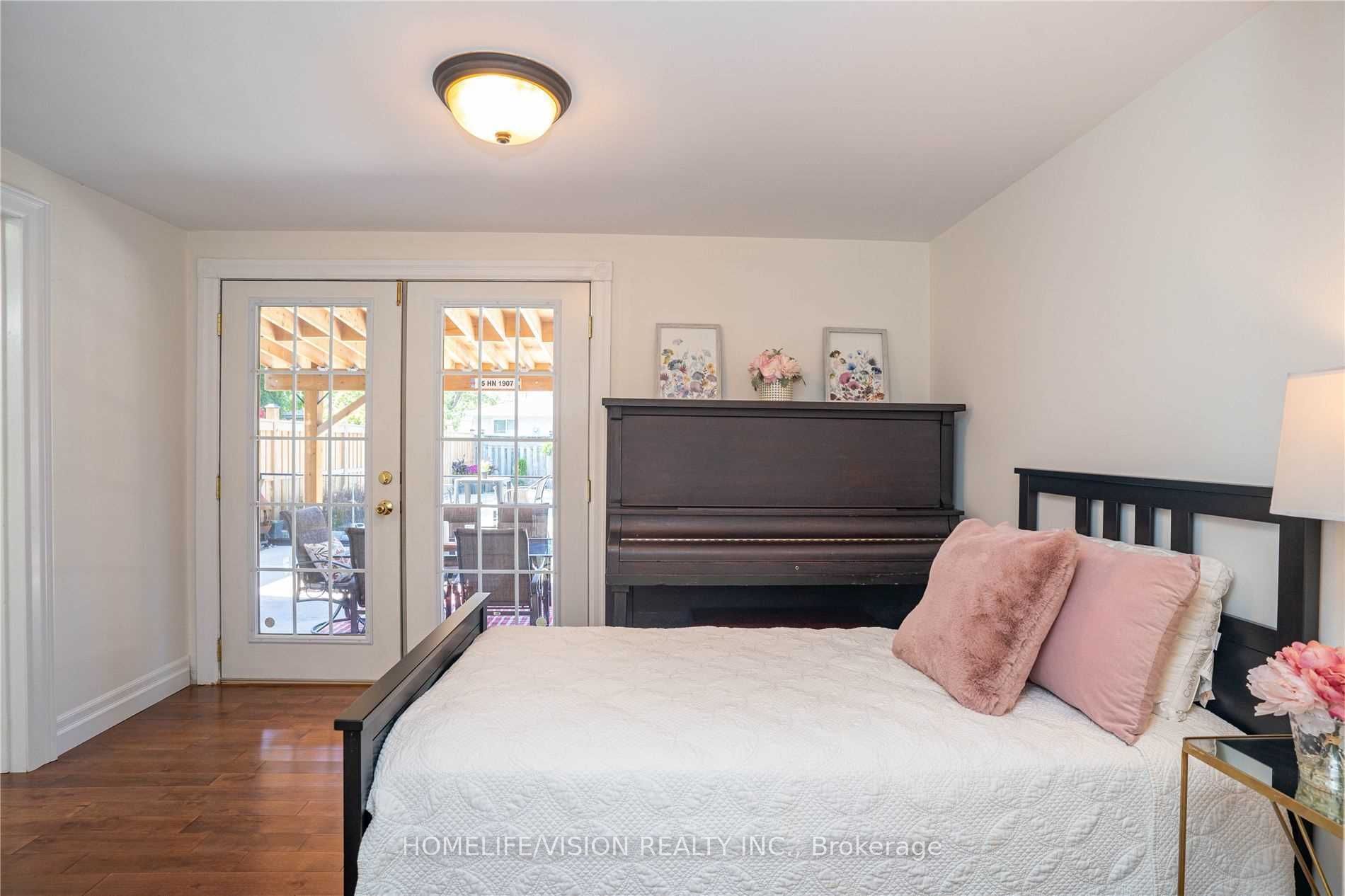 16 Palgrave Crescent Property Photo 27