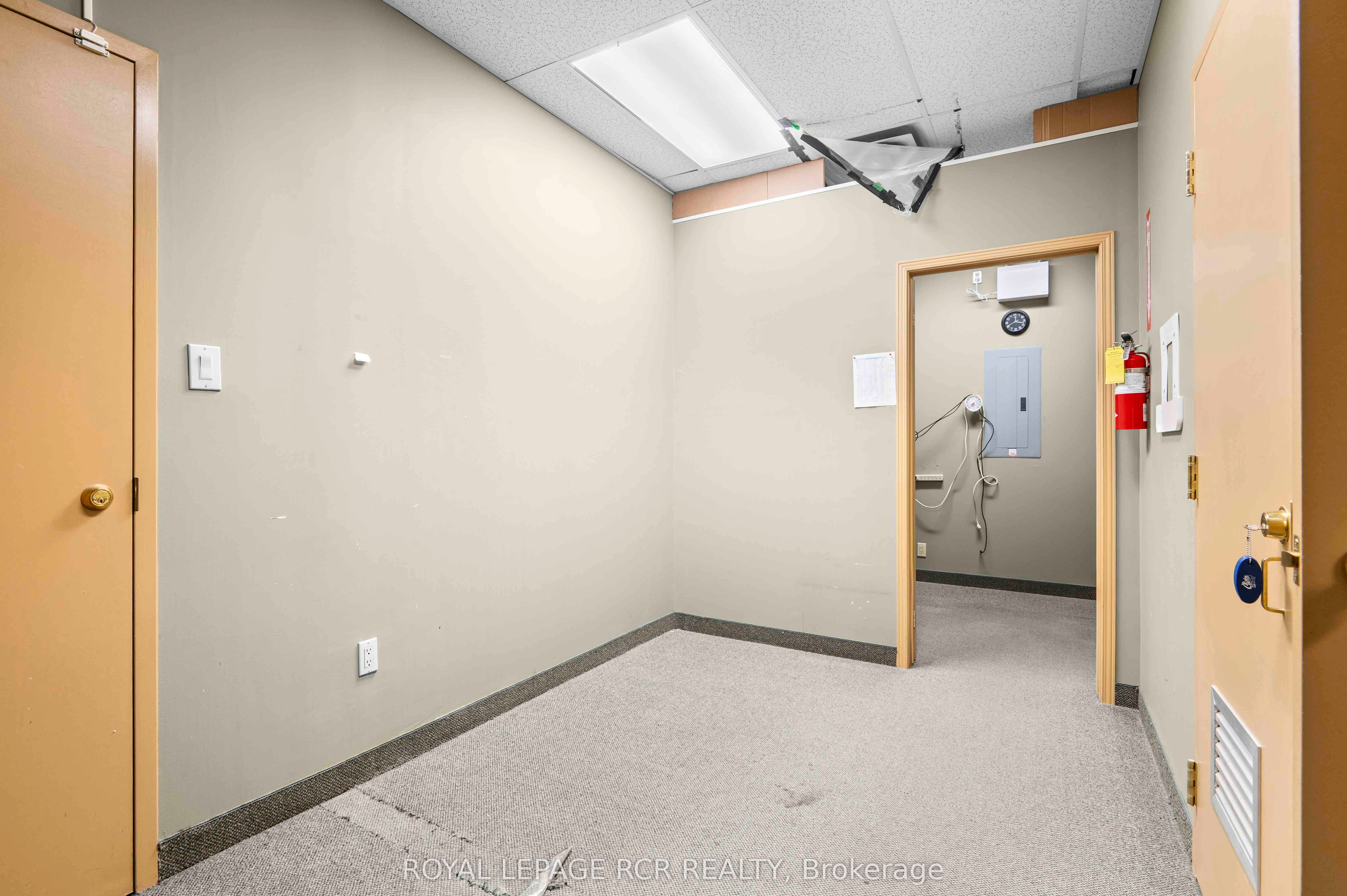 210 Broadway 204 Property Photo 25