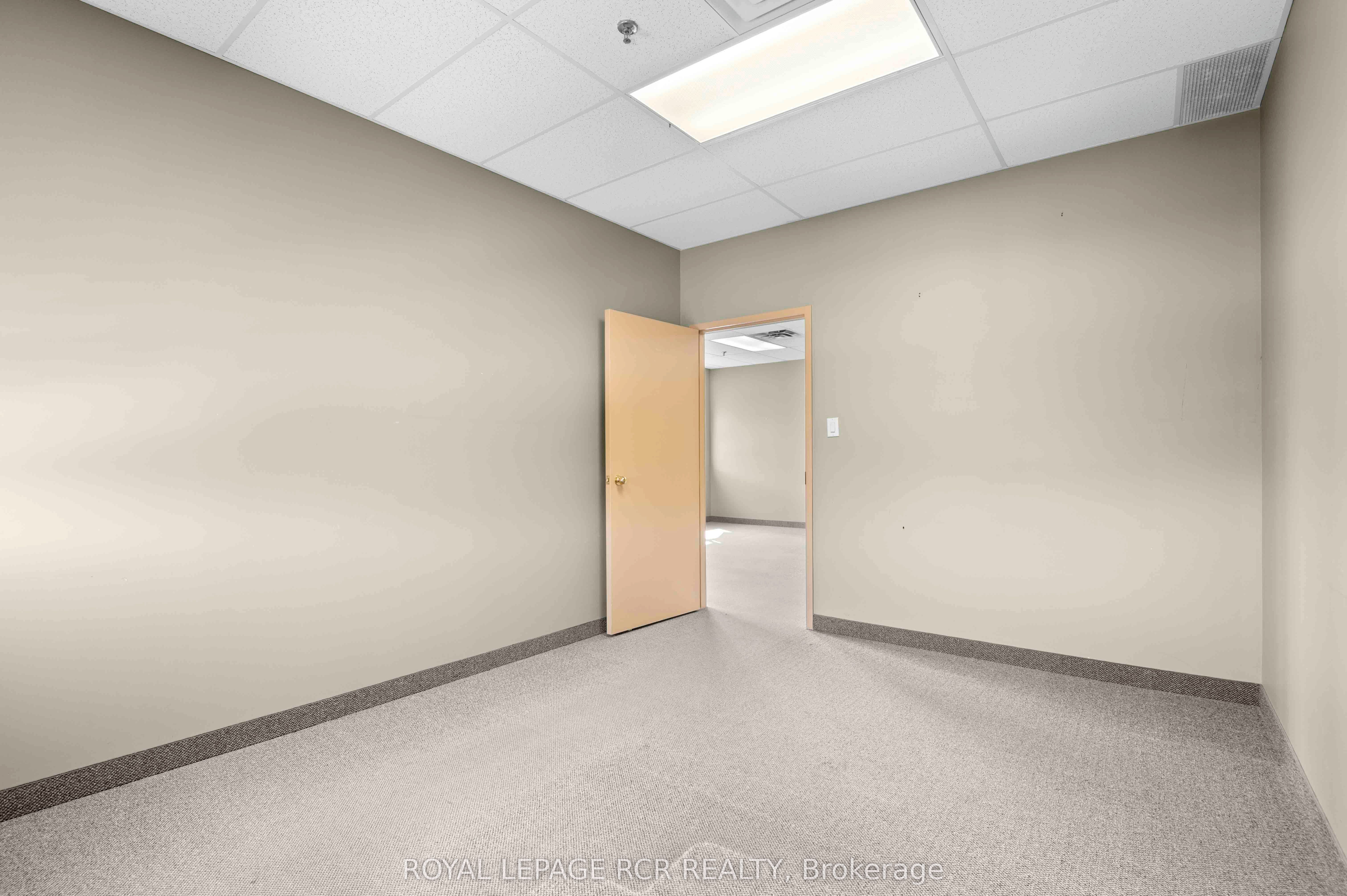 210 Broadway 204 Property Photo 37