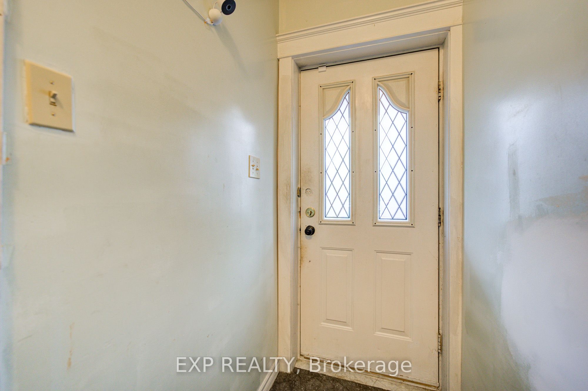 170 Wallace Avenue Property Photo 3