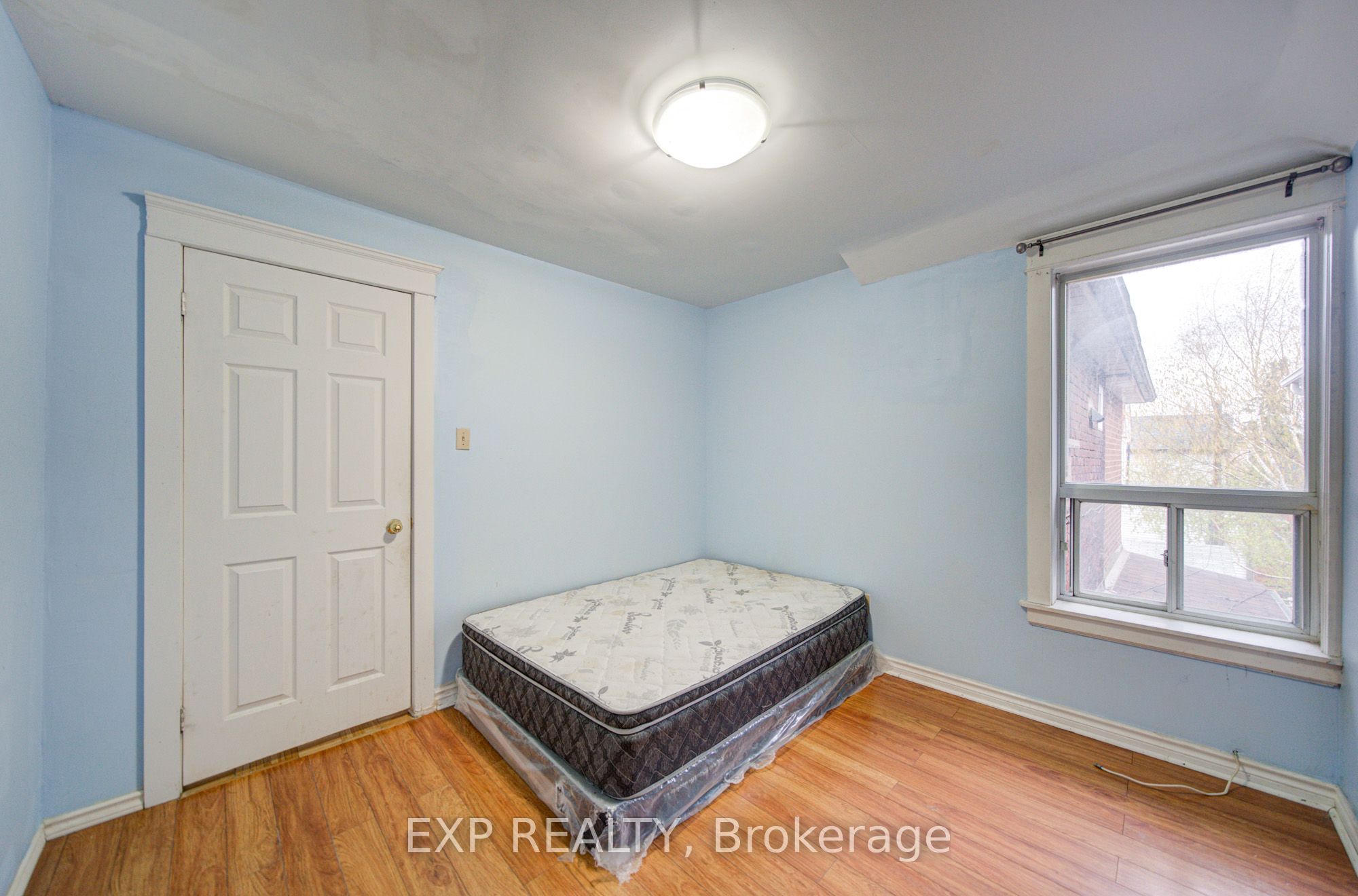 170 Wallace Avenue Property Photo 28