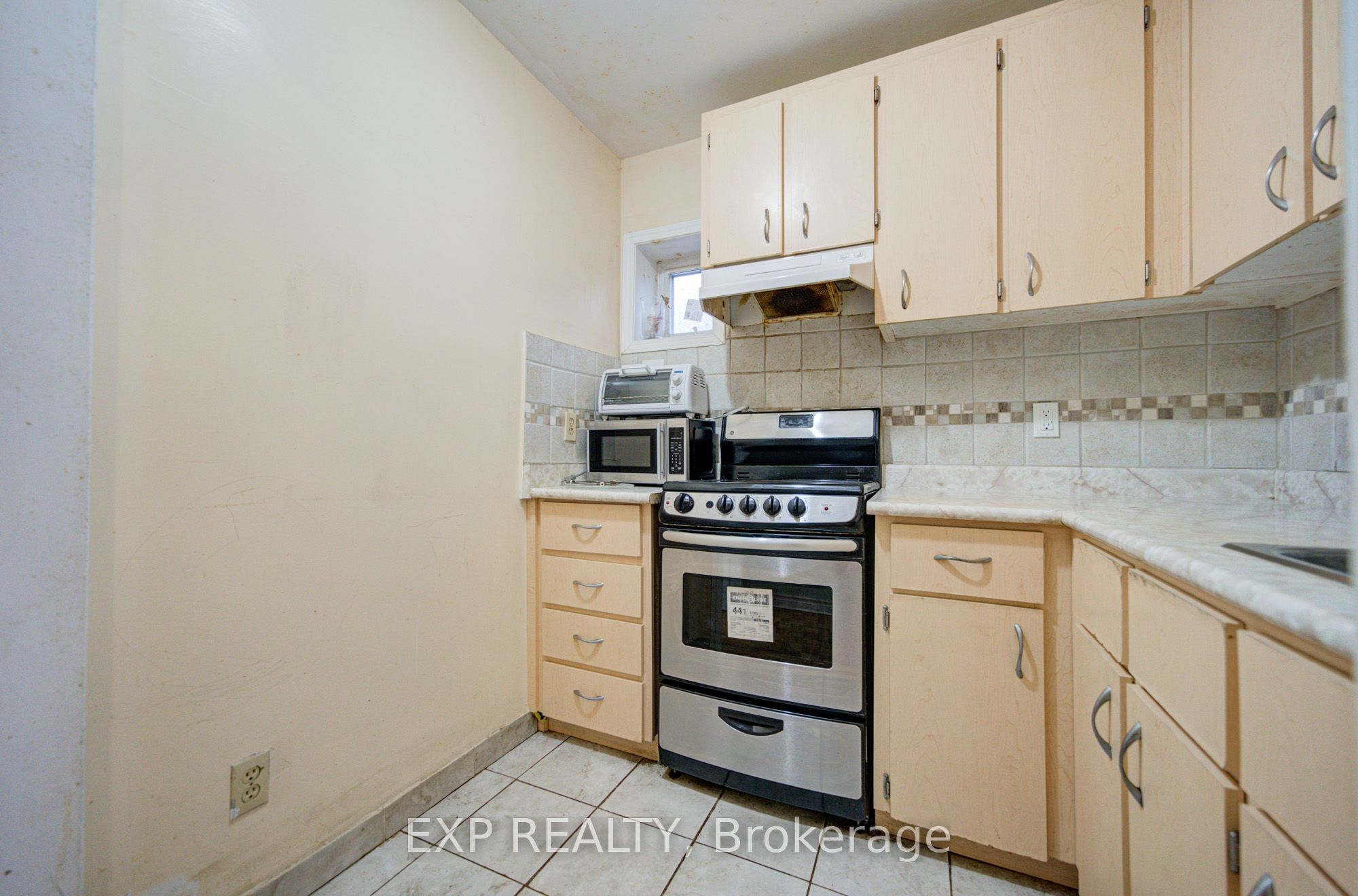 170 Wallace Avenue Property Photo 33