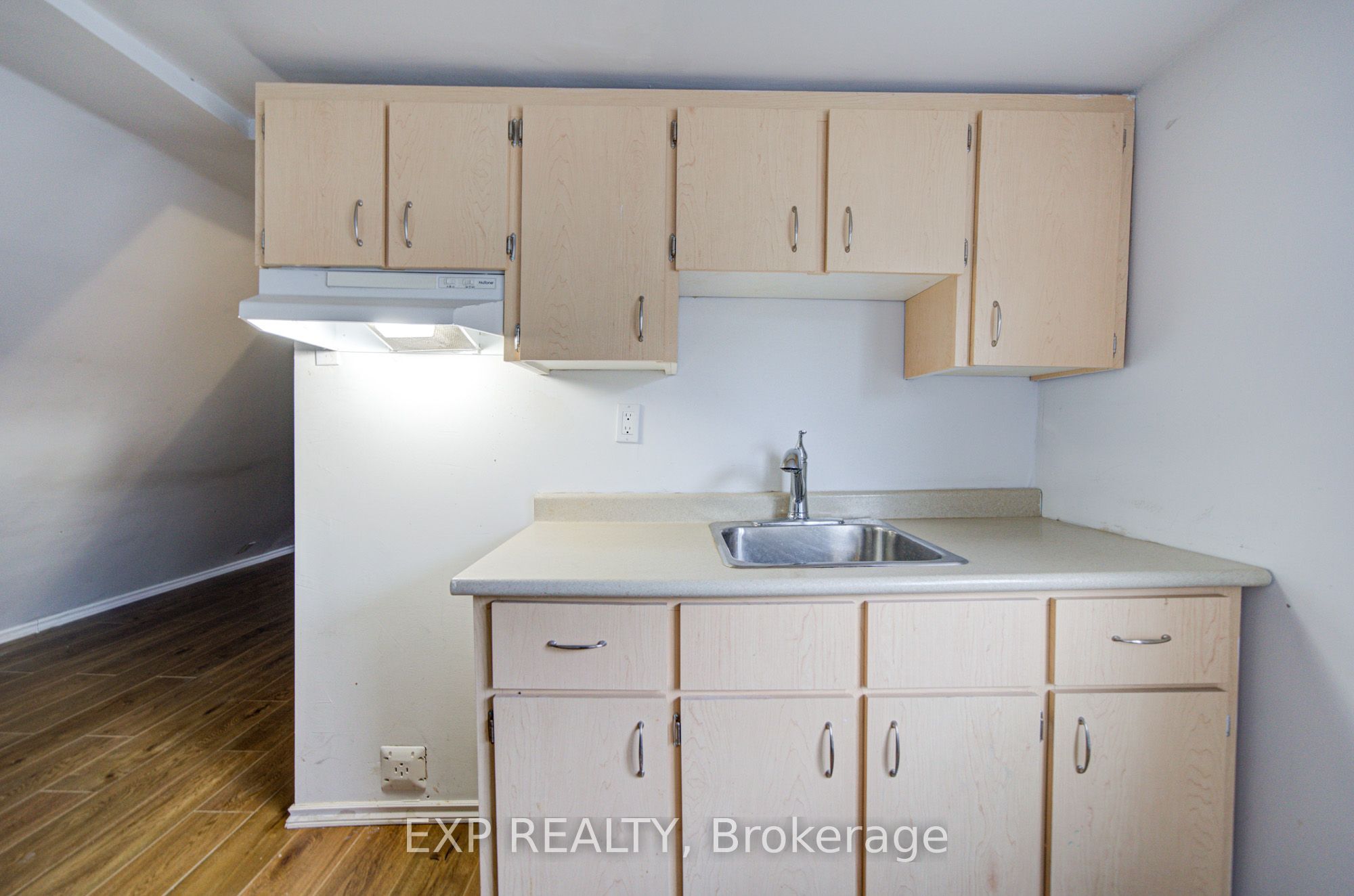 170 Wallace Avenue Property Photo 46