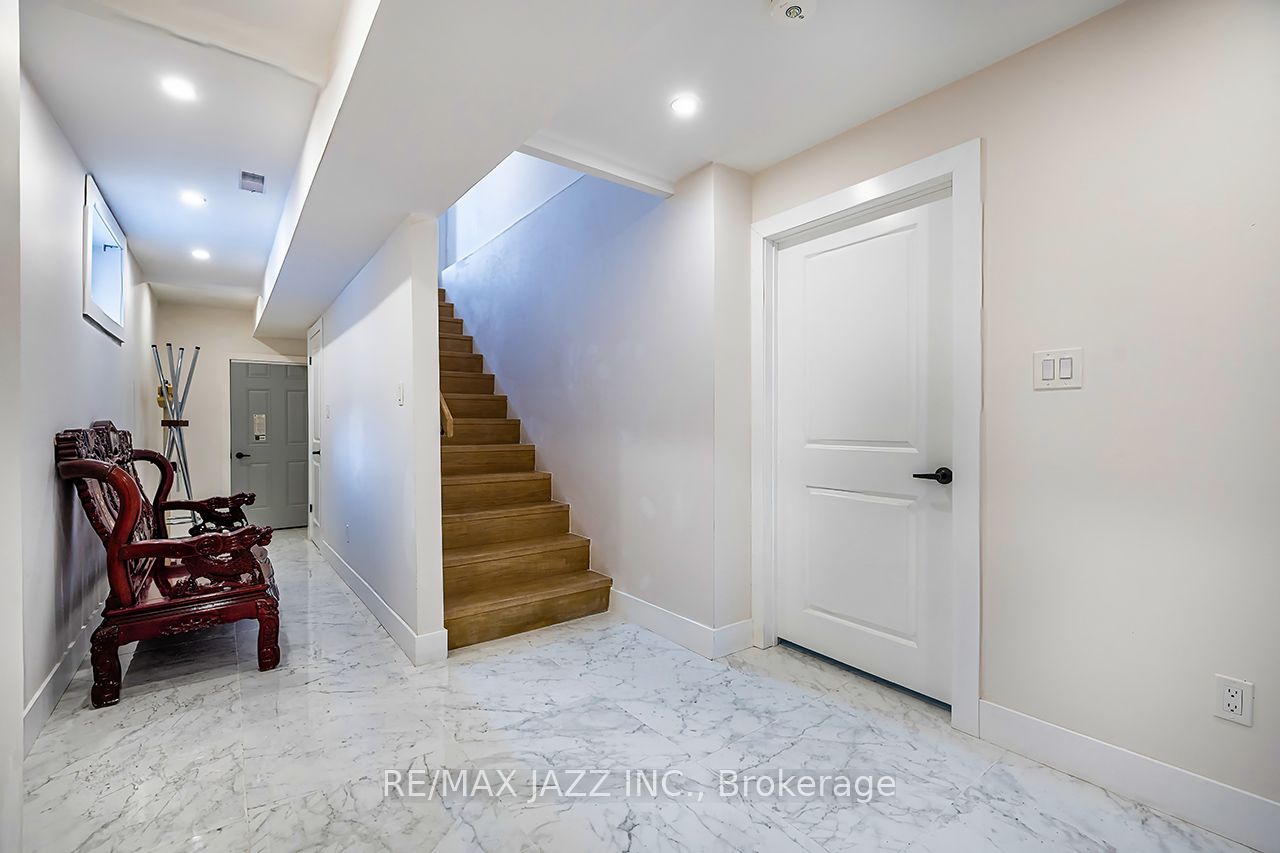 76 Haverson Boulevard Property Photo 30