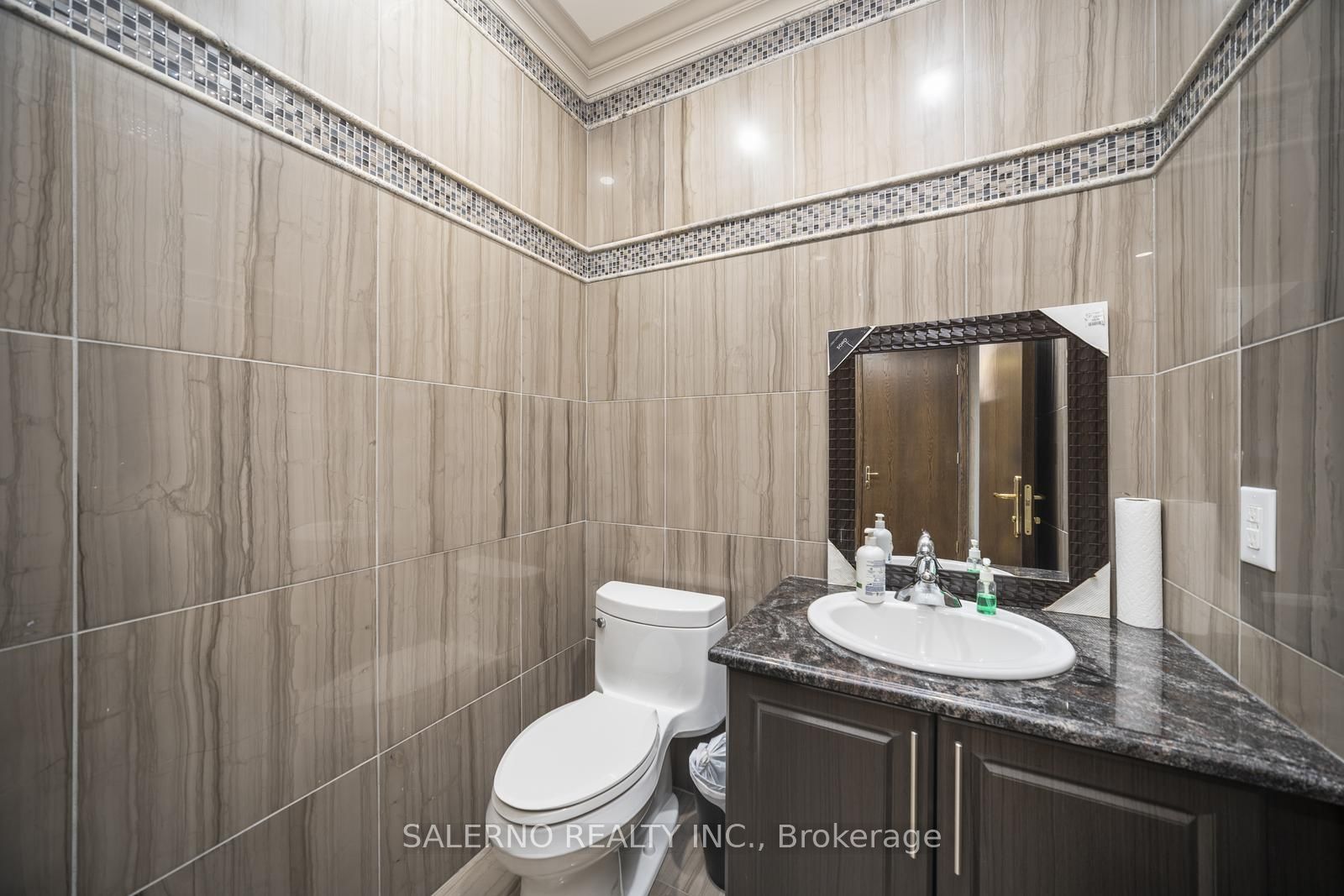 1280 Finch Avenue W 504 - 513 Property Photo 18