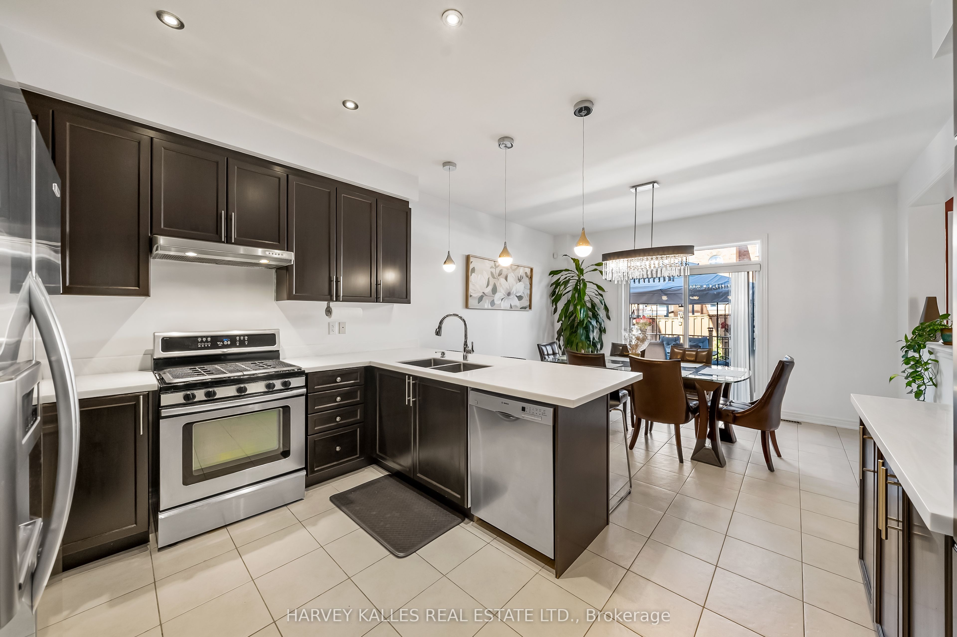 36 Boundbrook Drive Property Photo 15