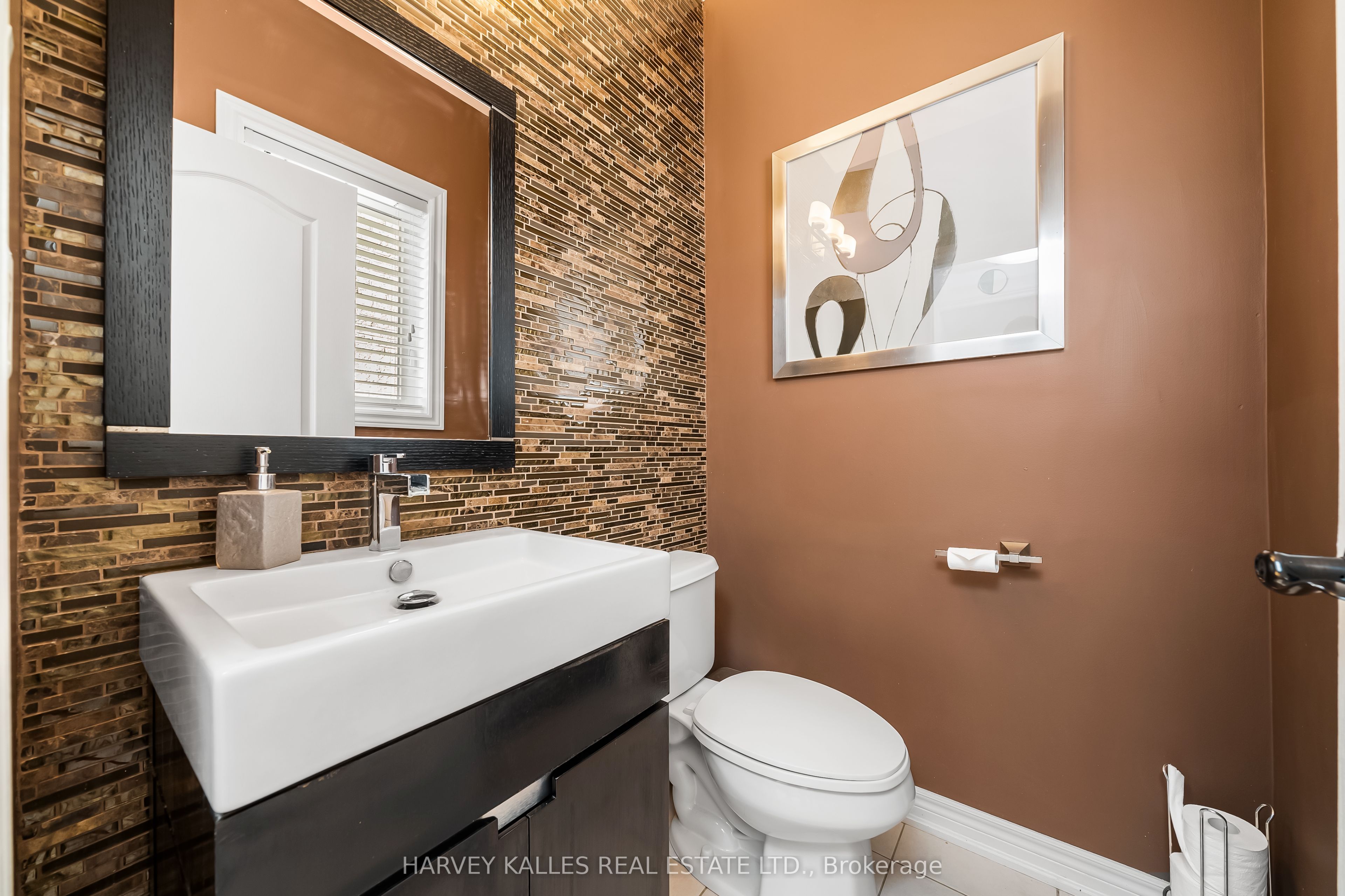 36 Boundbrook Drive Property Photo 19