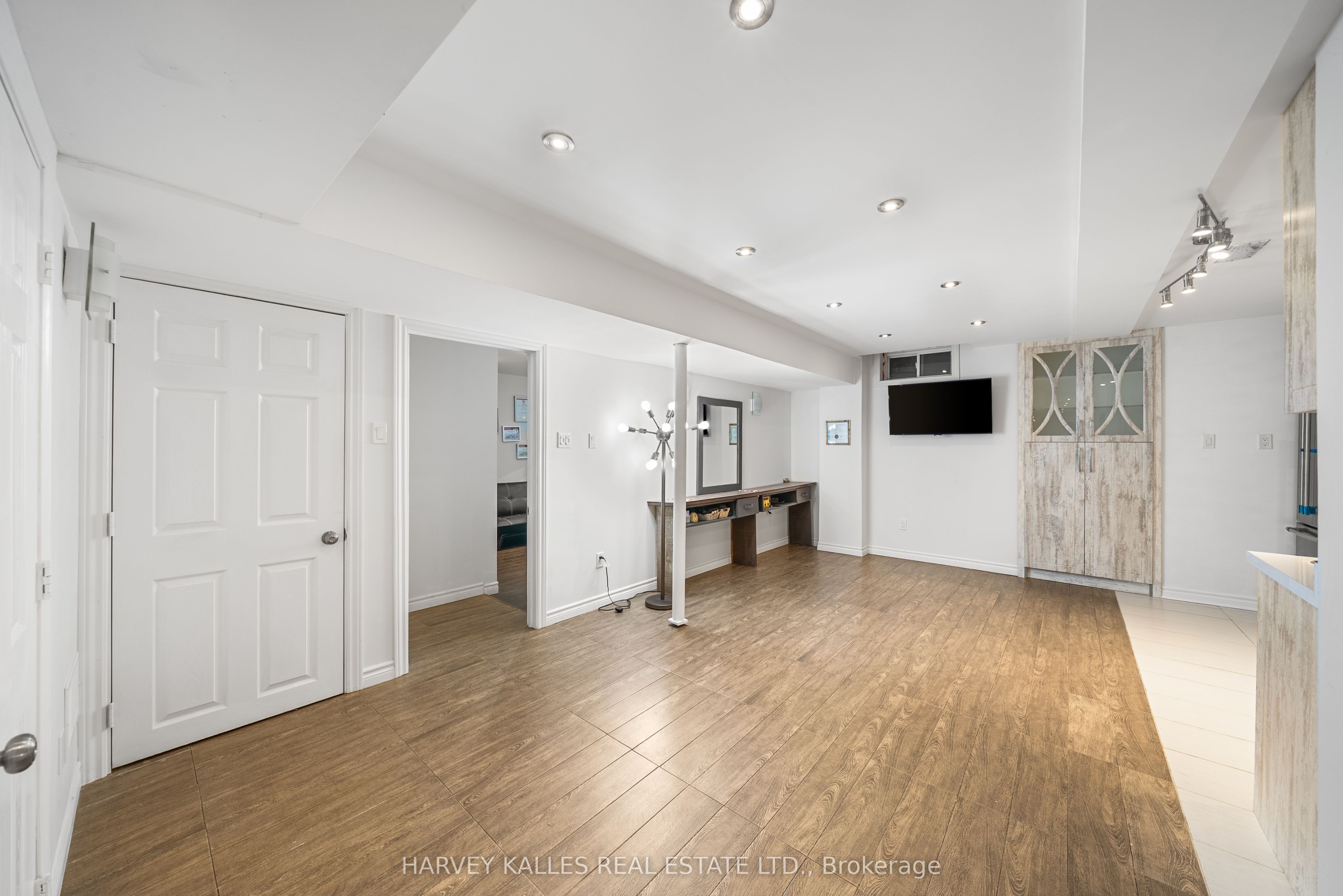 36 Boundbrook Drive Property Photo 35
