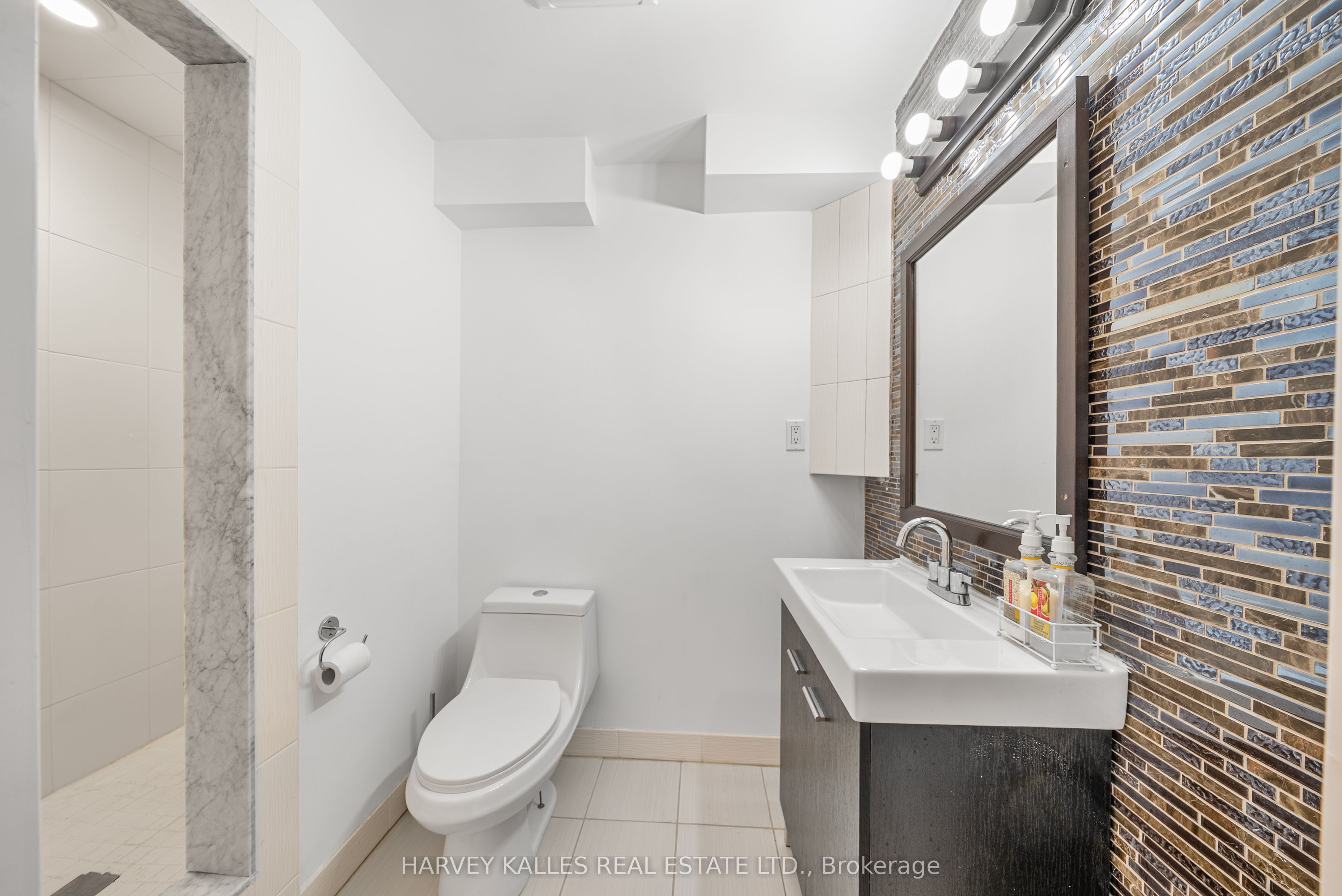 36 Boundbrook Drive Property Photo 39