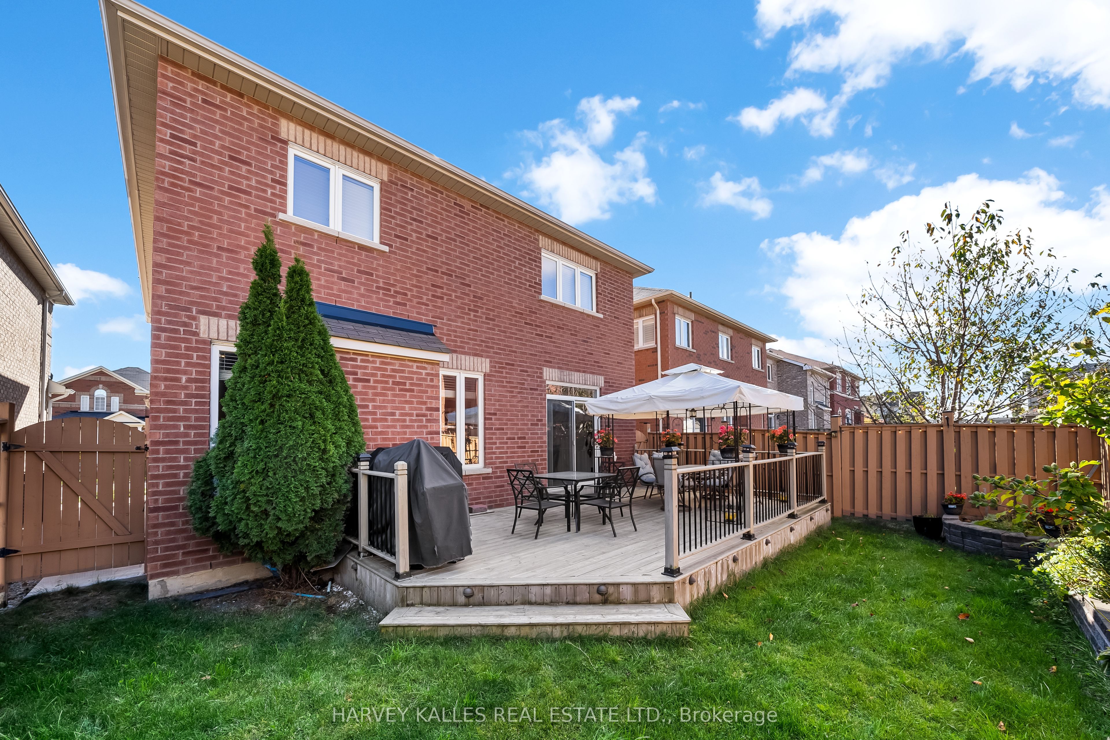 36 Boundbrook Drive Property Photo 45