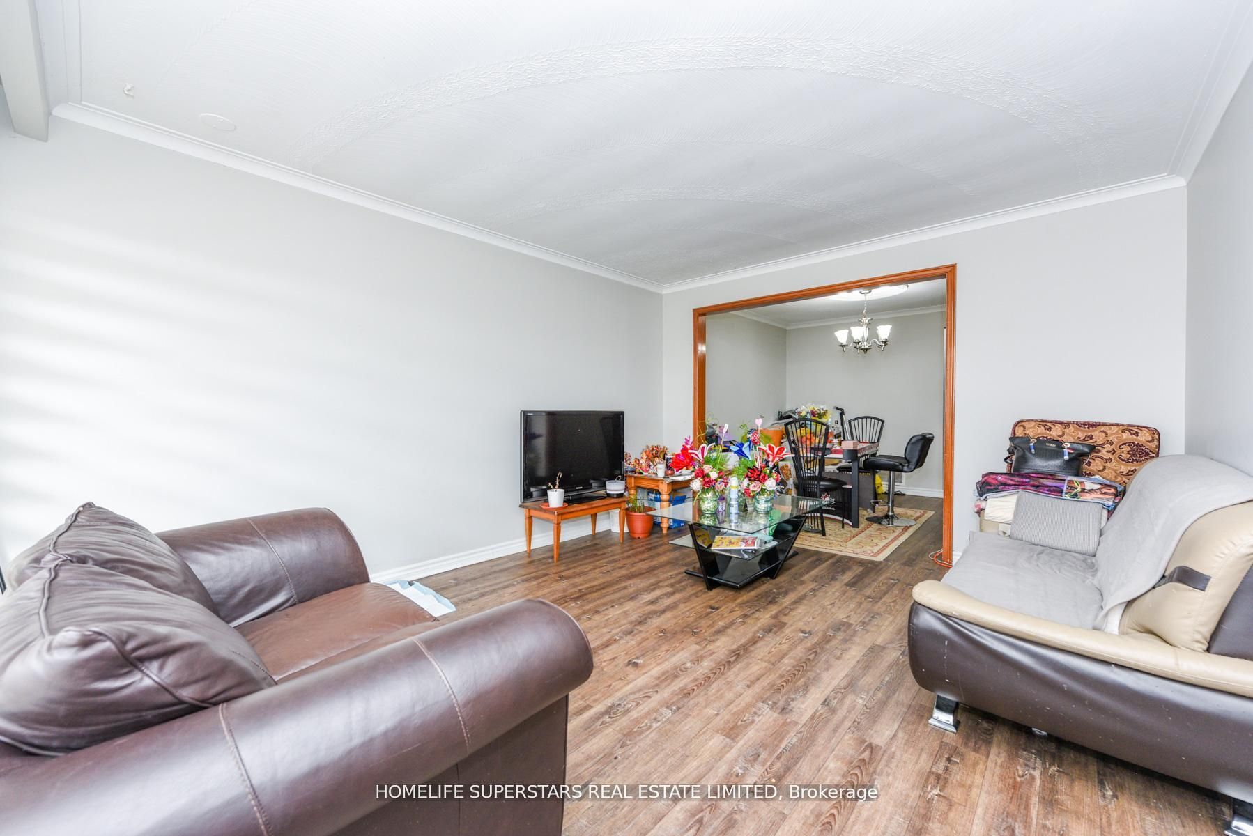 306 Royal Salisbury Way Property Photo 11