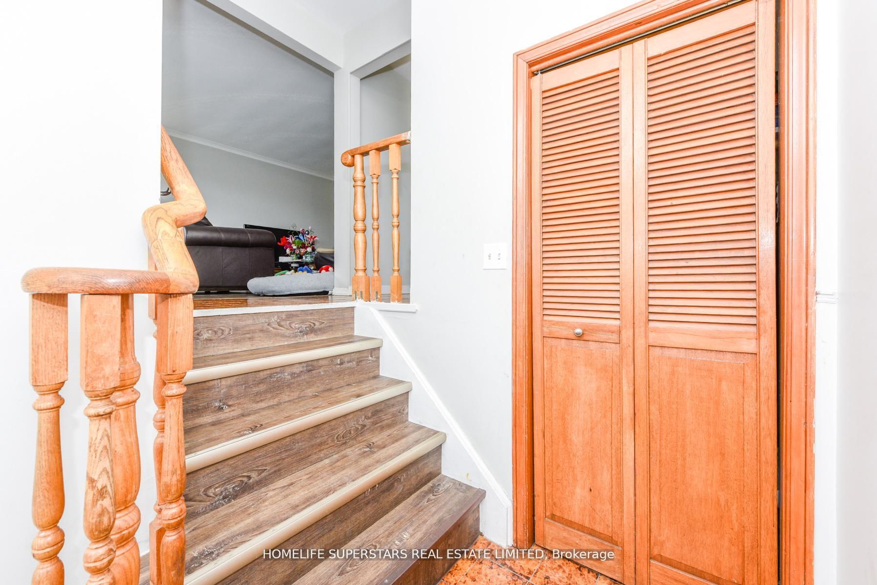 306 Royal Salisbury Way Property Photo 13