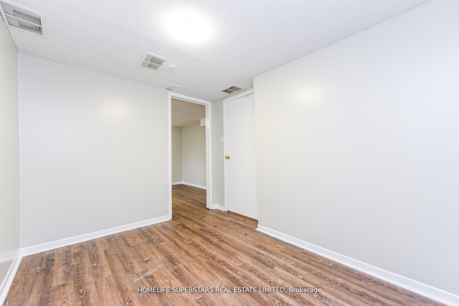 306 Royal Salisbury Way Property Photo 15