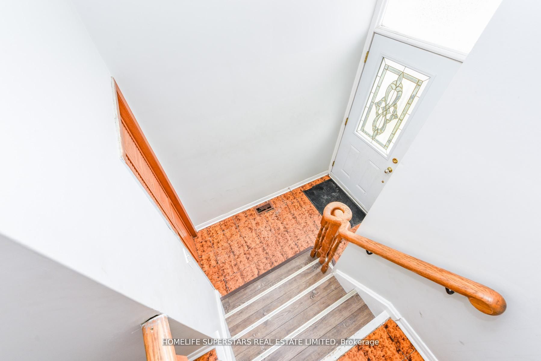 306 Royal Salisbury Way Property Photo 18