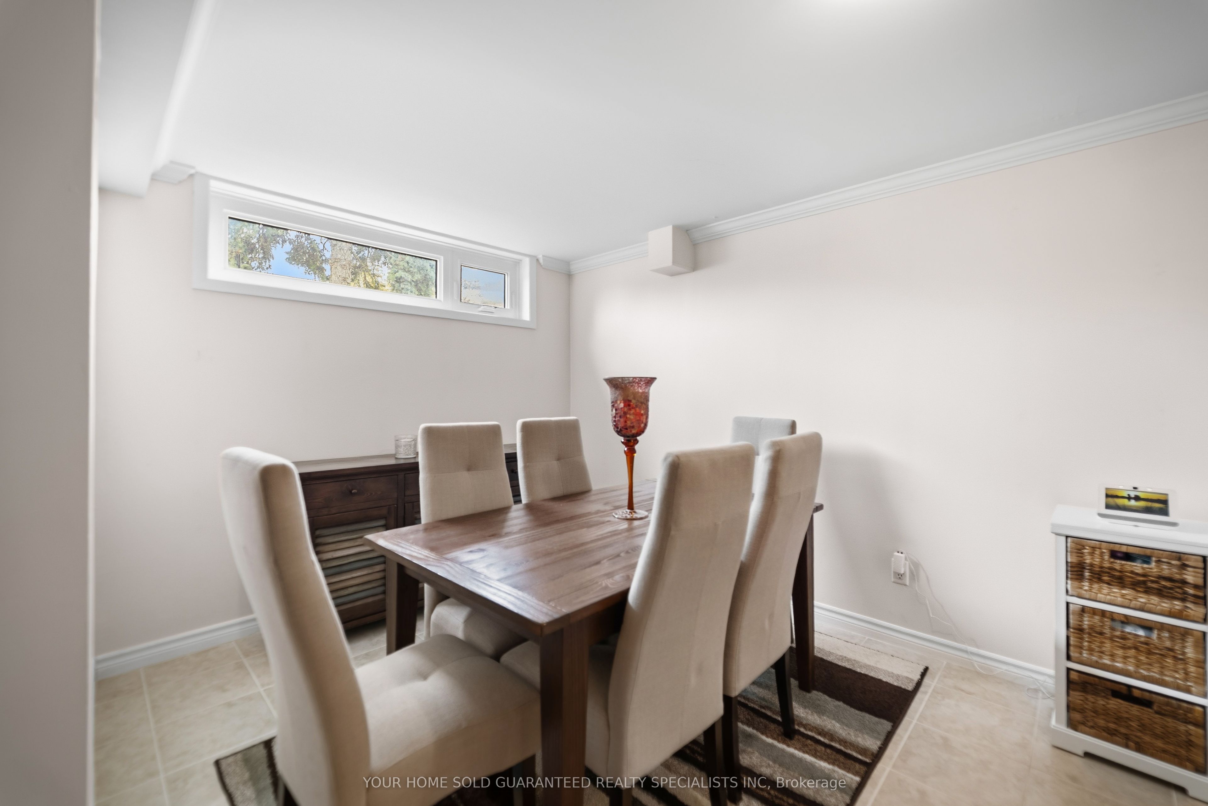 947 Sierra Boulevard Property Photo 13