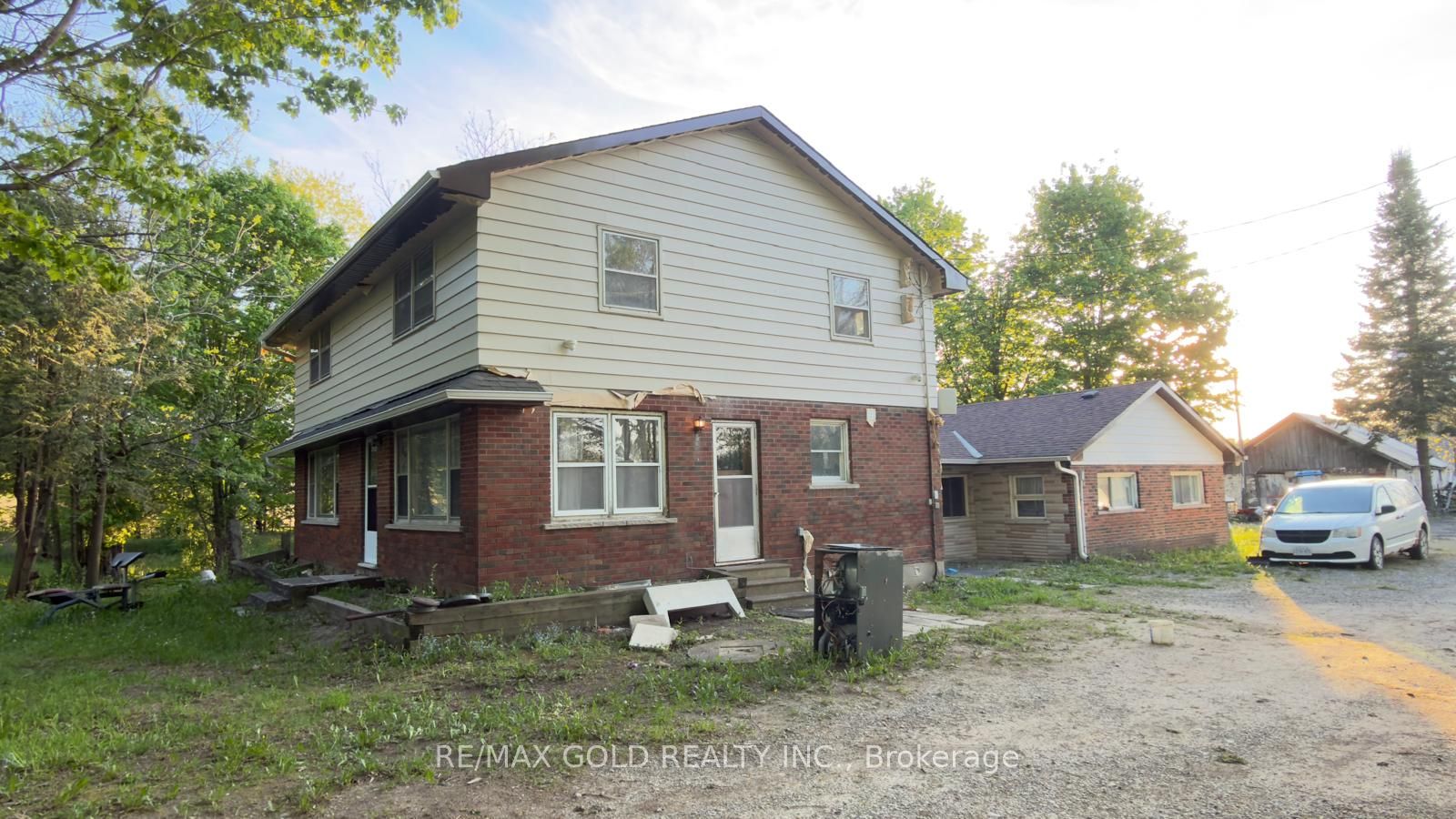 4476 Beech Grove Side Road Property Photo 21